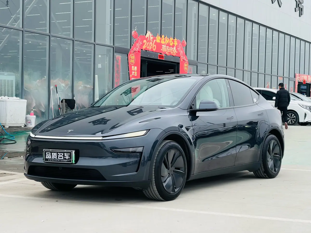 Tesla Model Y  из Китая