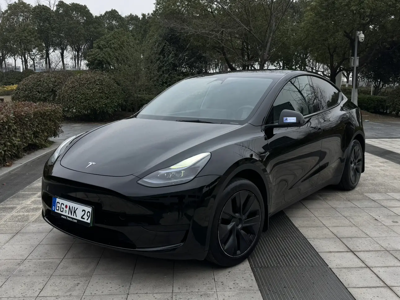 Tesla Model Y  из Китая
