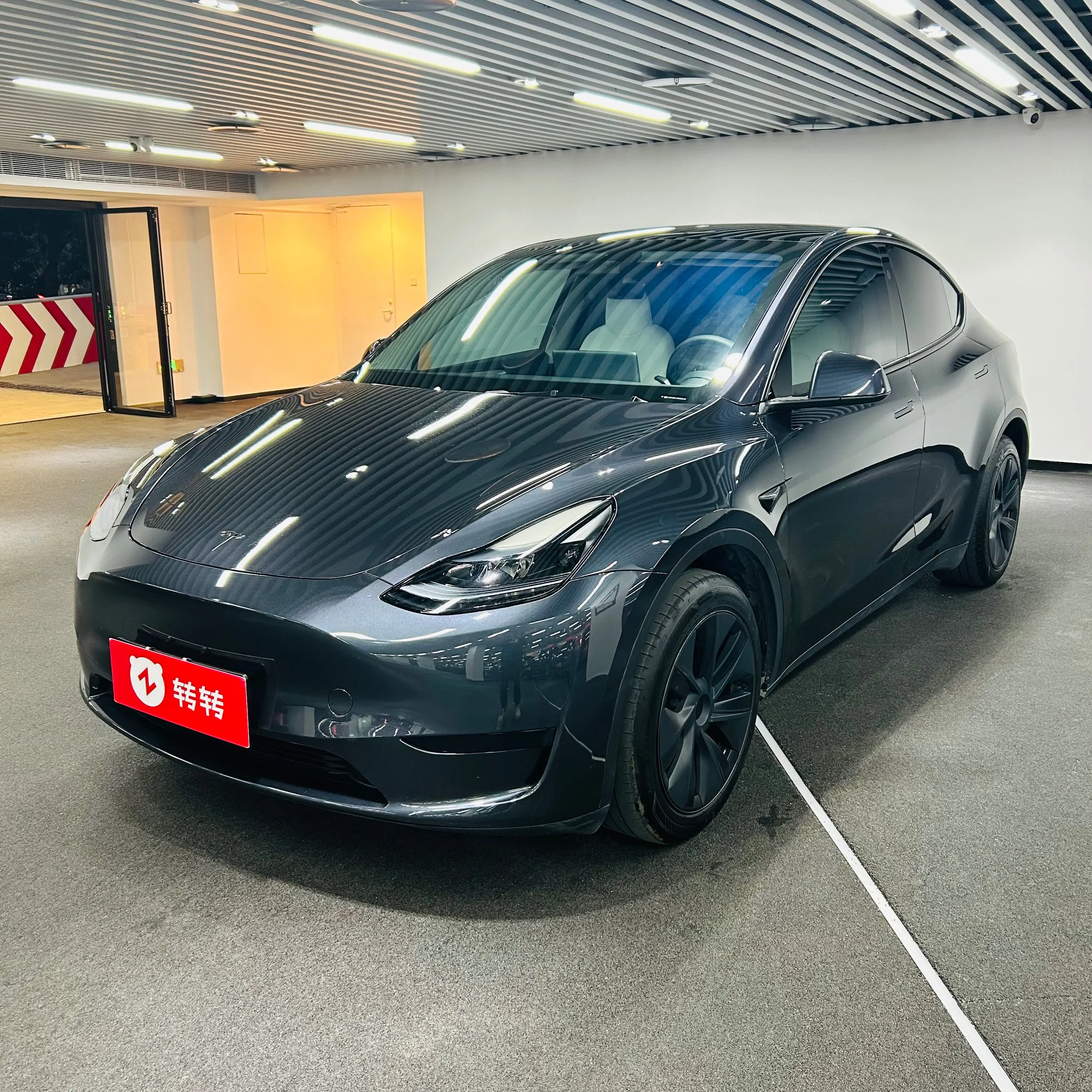 Tesla Model Y  из Китая