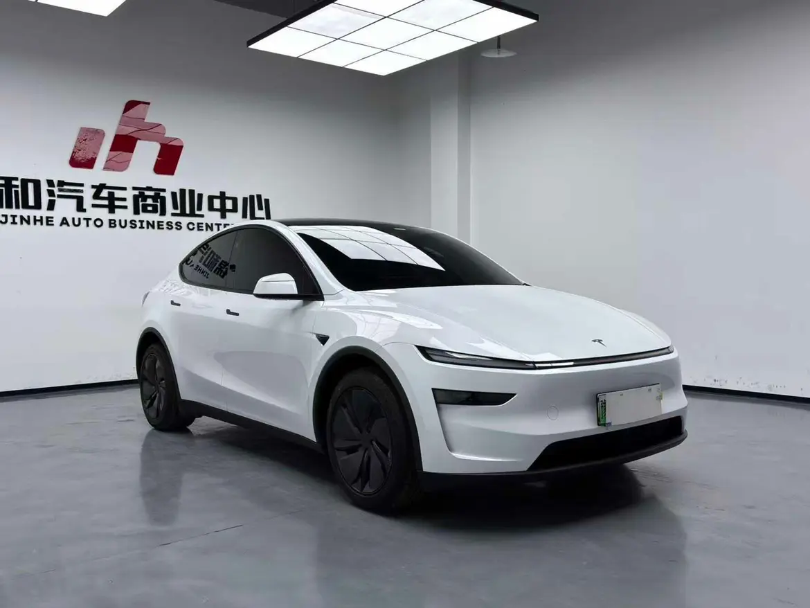 Tesla Model Y  из Китая