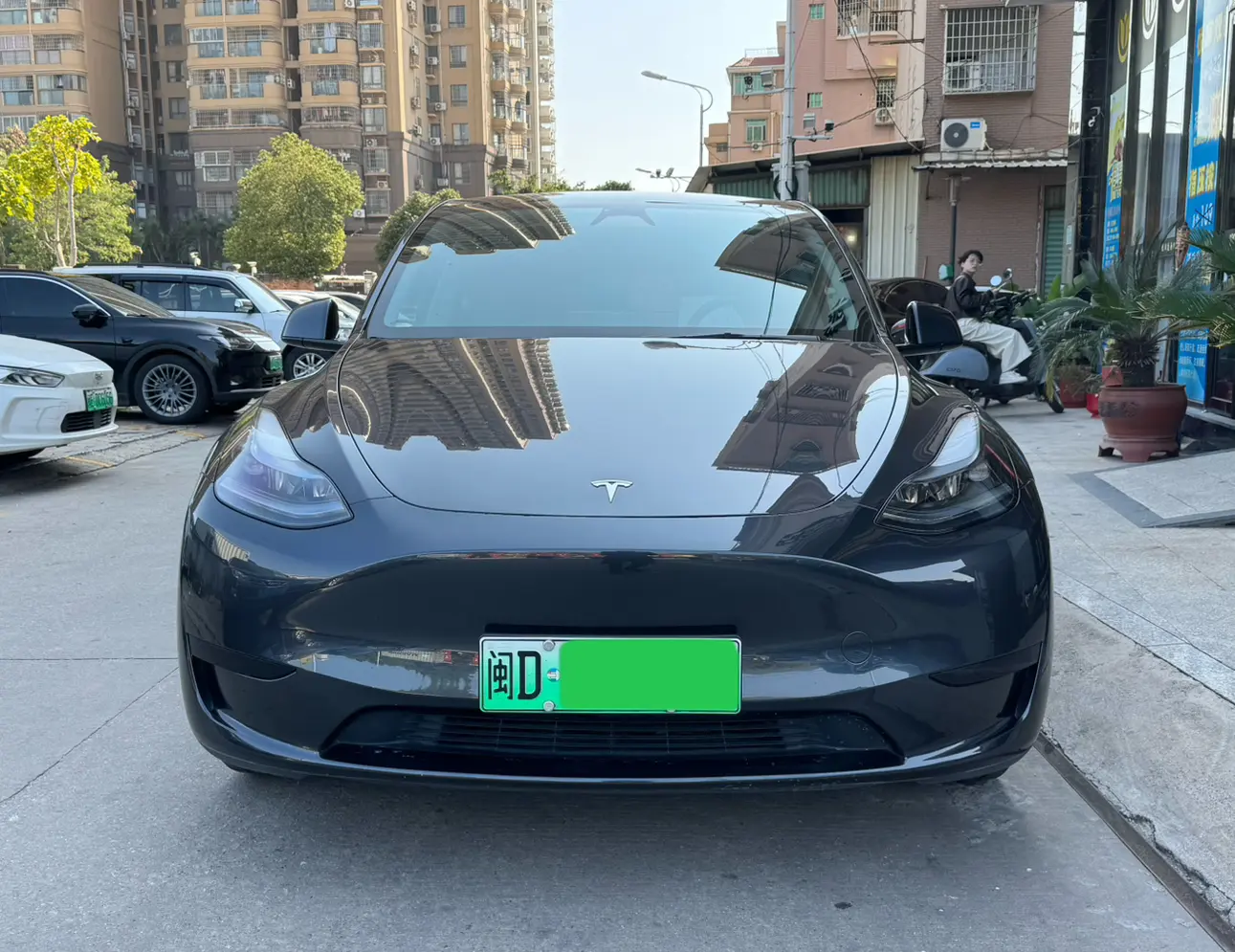 Tesla Model Y  из Китая