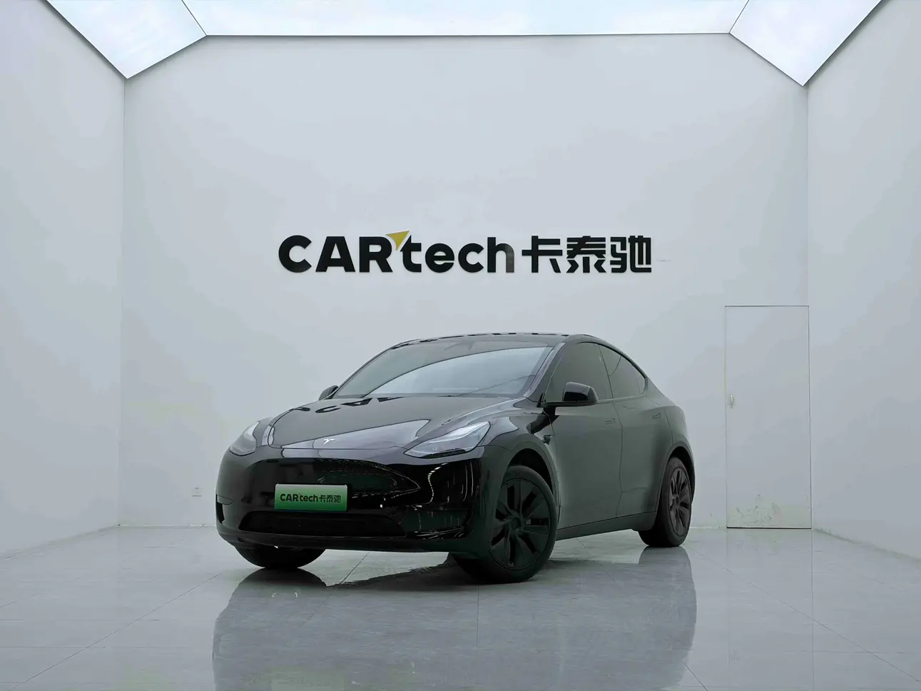 Tesla Model Y  из Китая