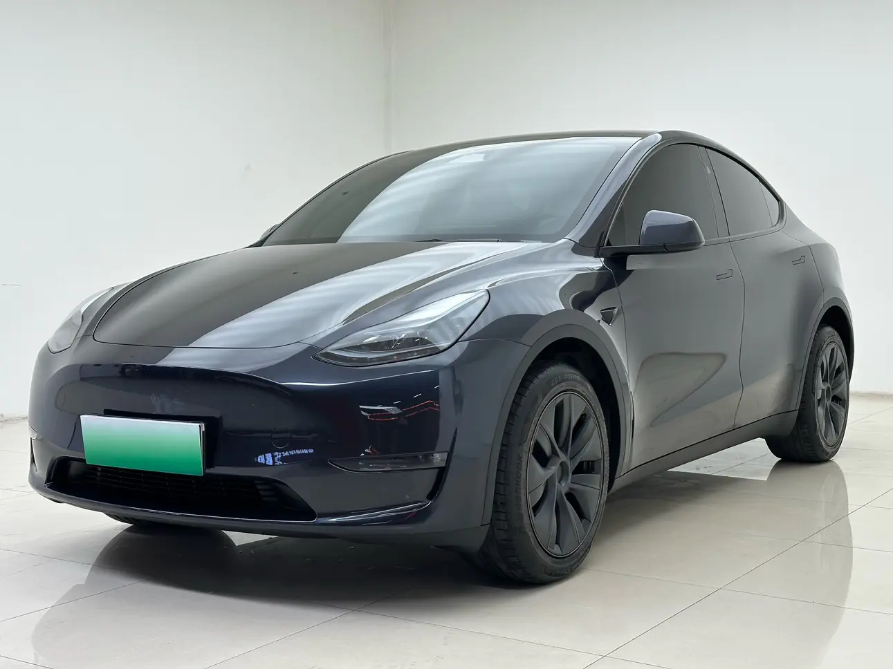 Tesla Model Y  из Китая