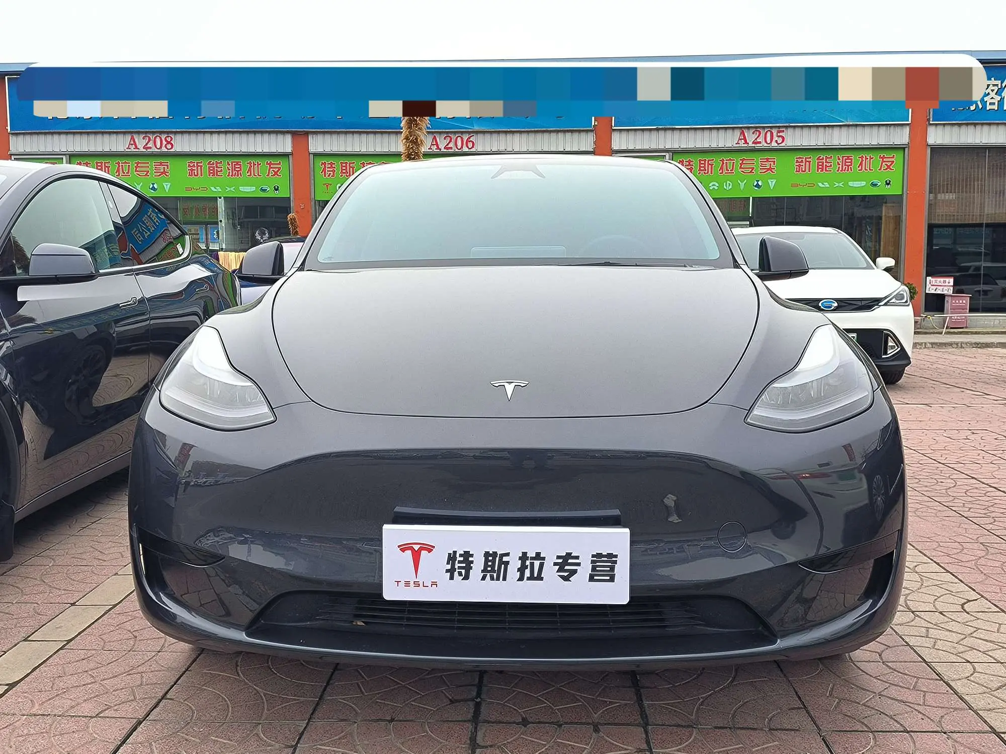 Tesla Model Y  из Китая
