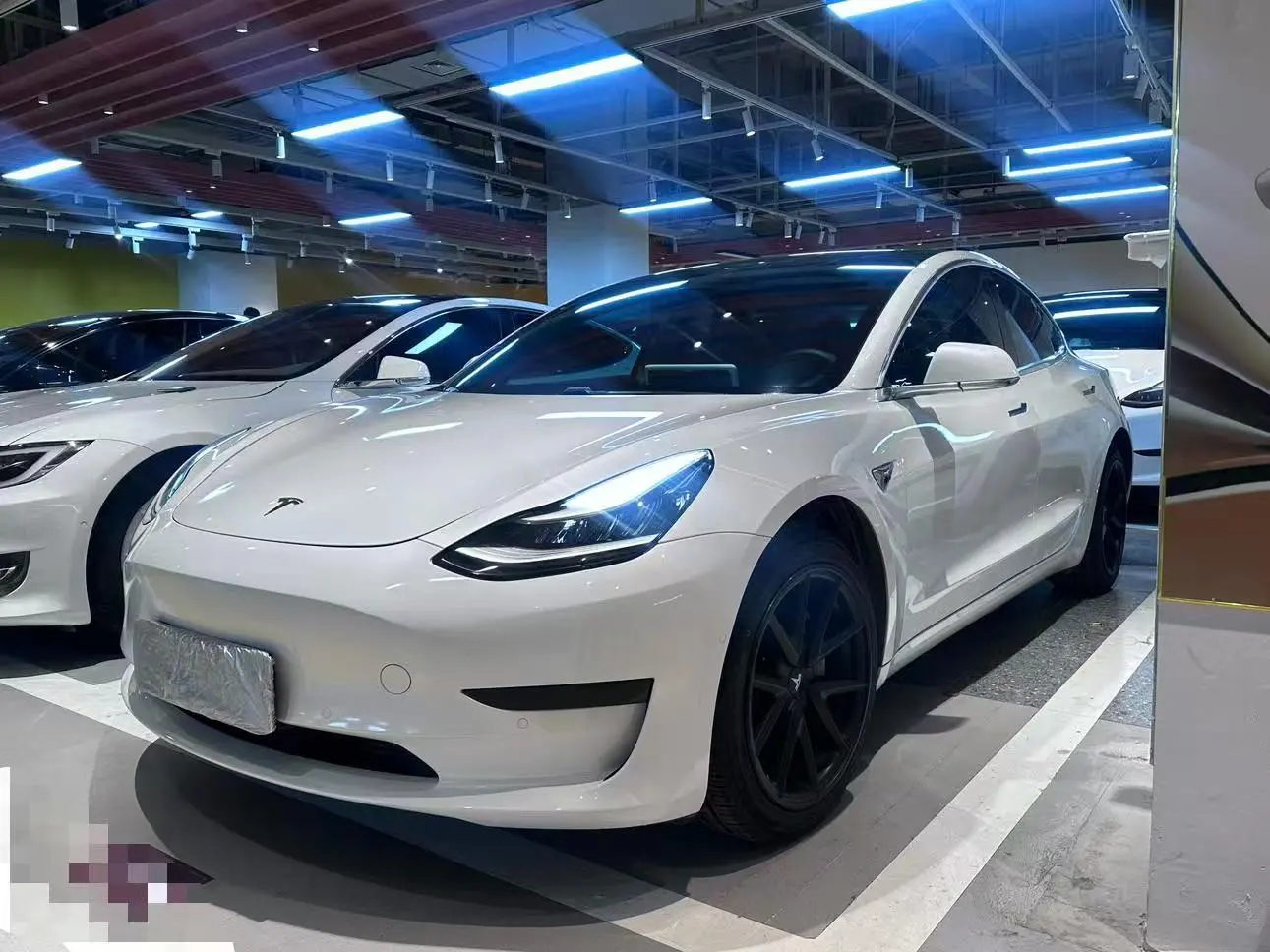 Tesla Model 3  из Китая