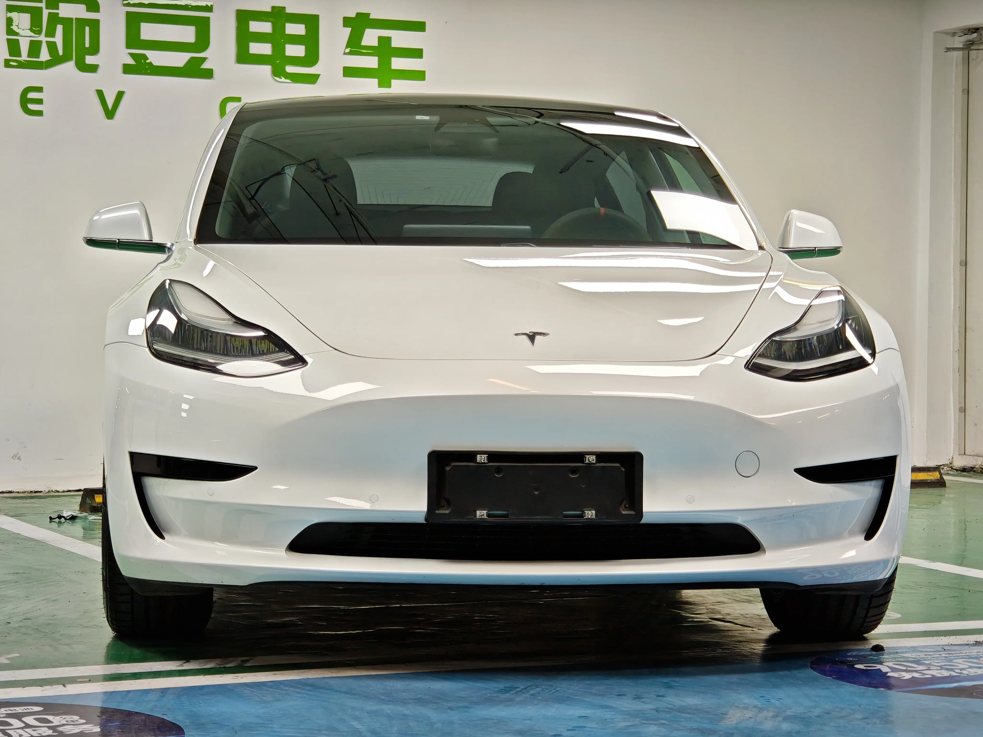 Tesla Model 3  из Китая