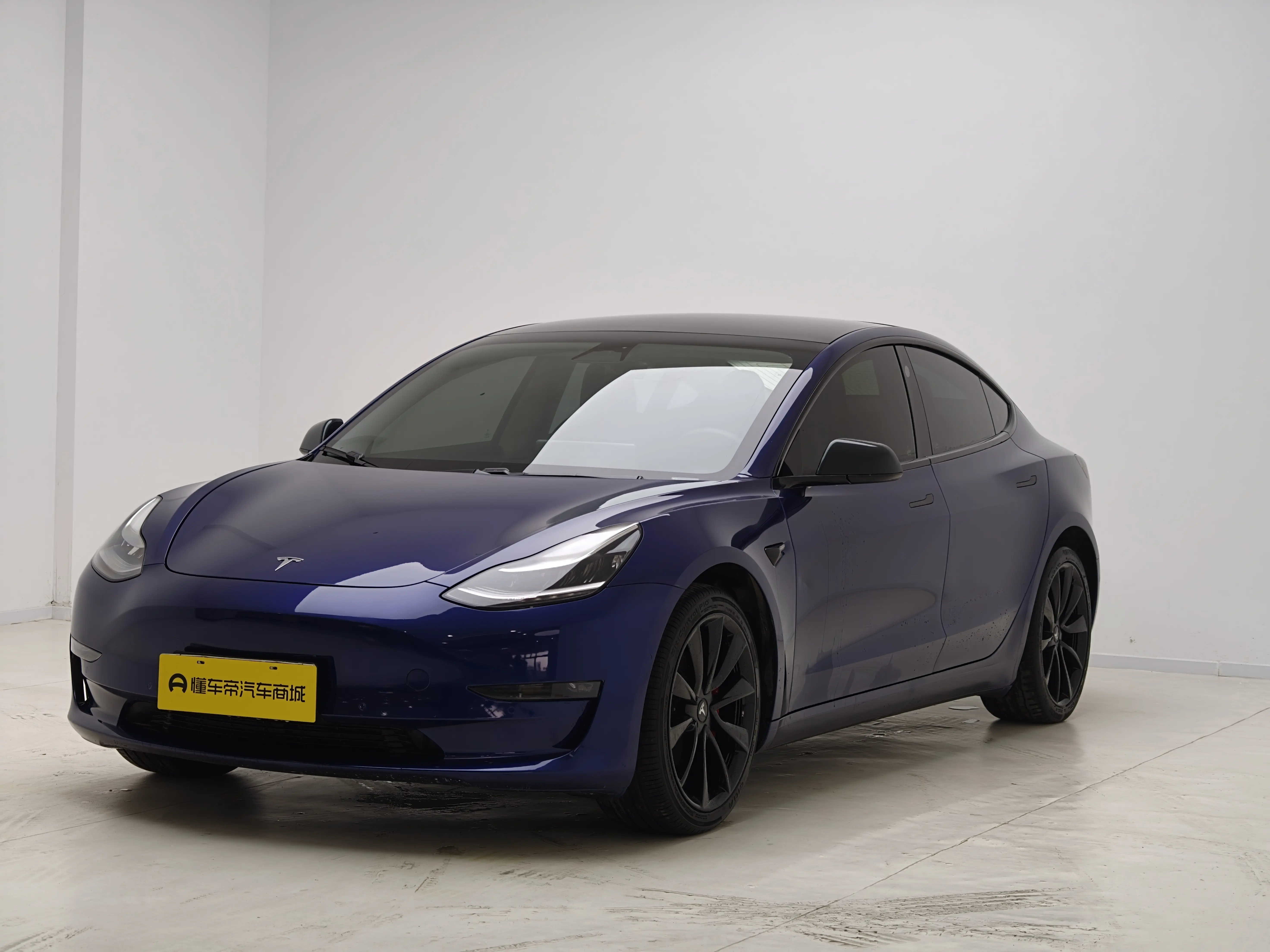 Tesla Model 3  из Китая