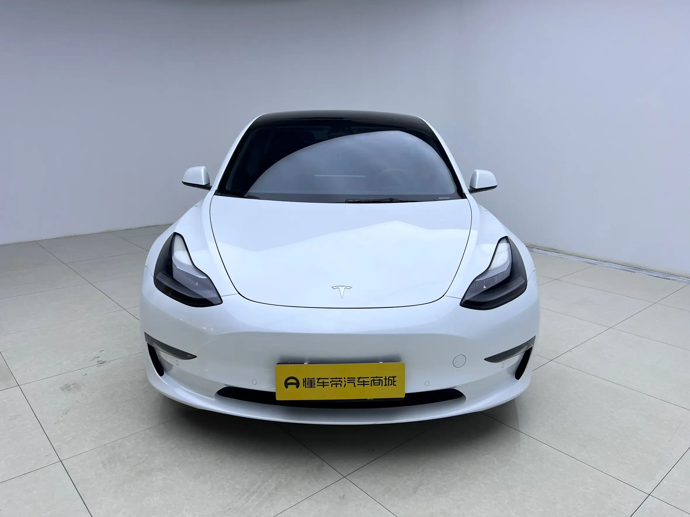 Tesla Model 3  из Китая