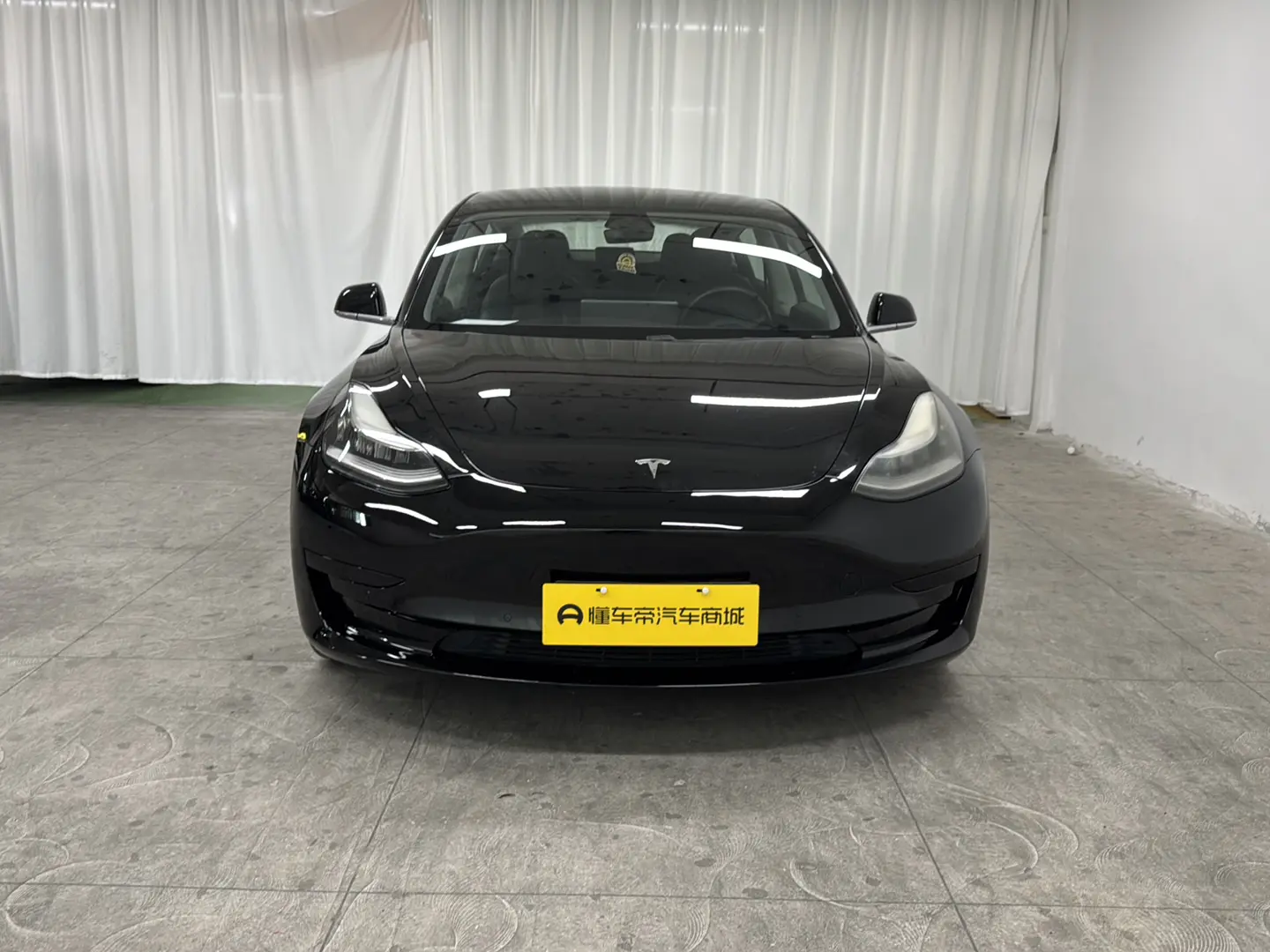 Tesla Model 3  из Китая