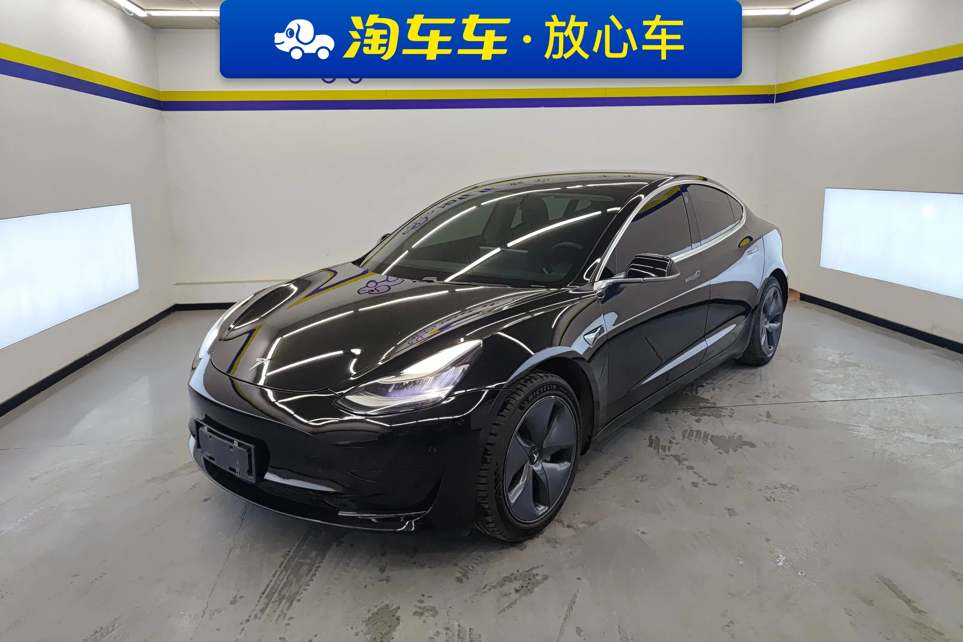 Tesla Model 3  из Китая