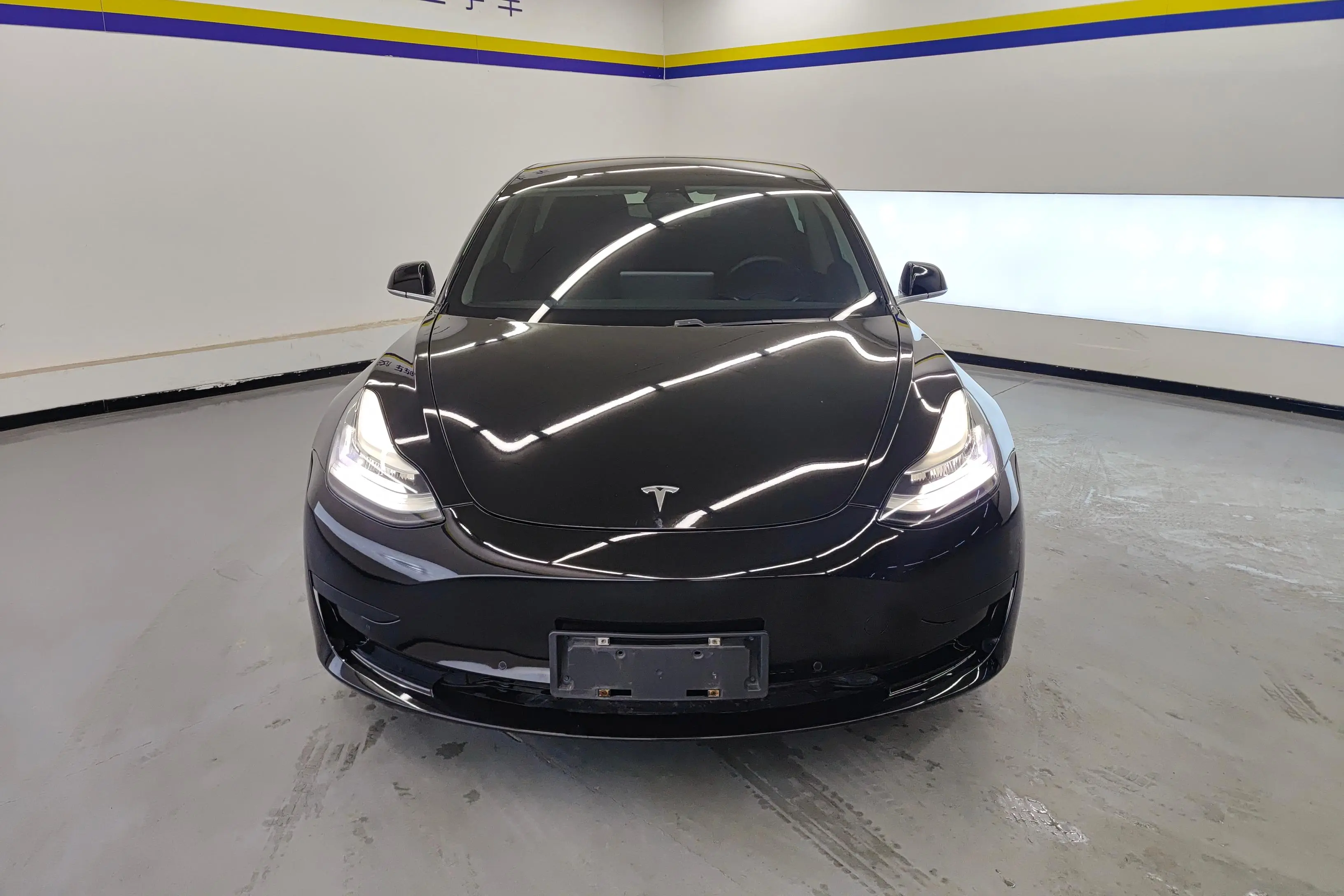 Tesla Model 3  из Китая