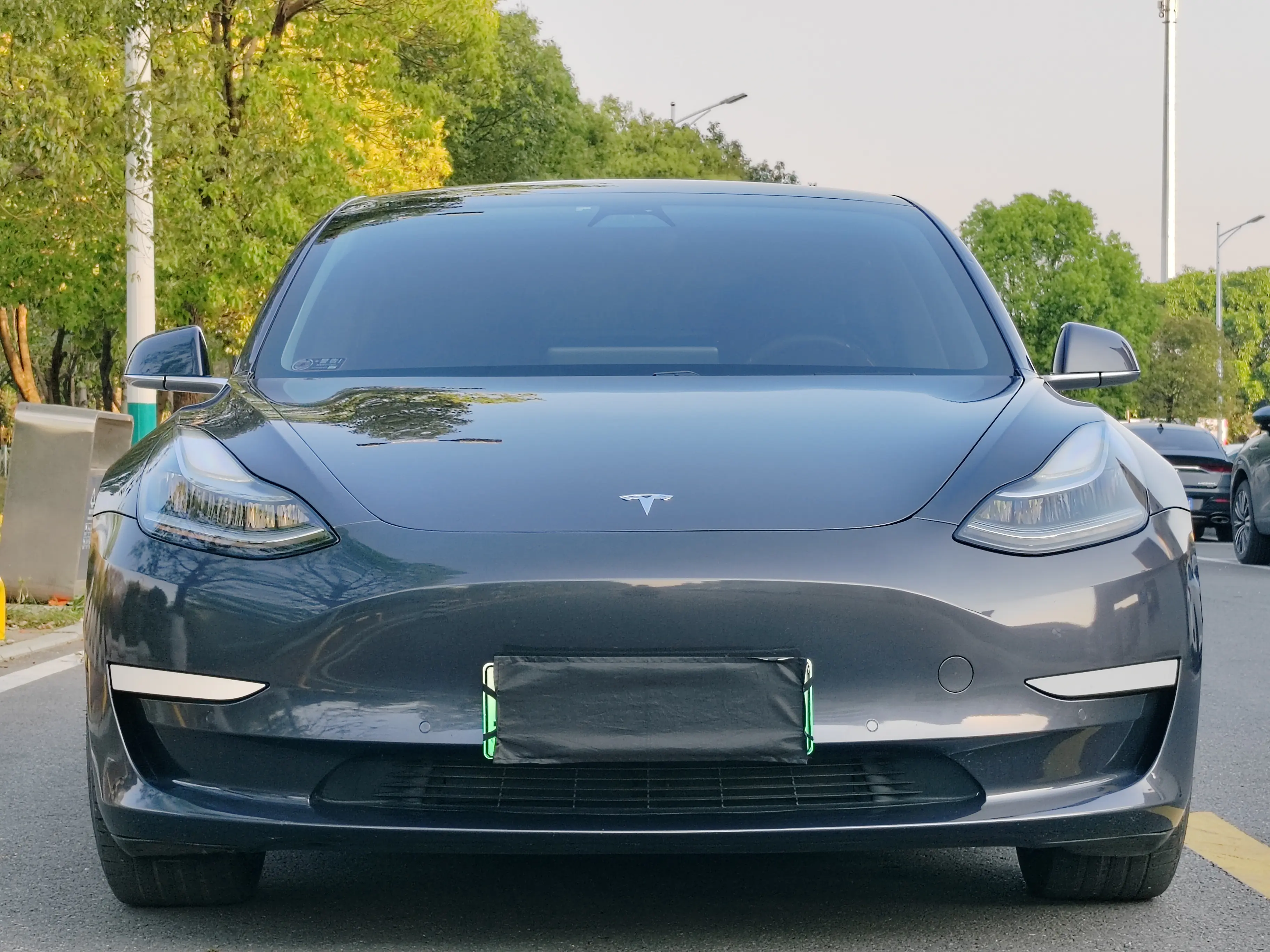 Tesla Model 3  из Китая