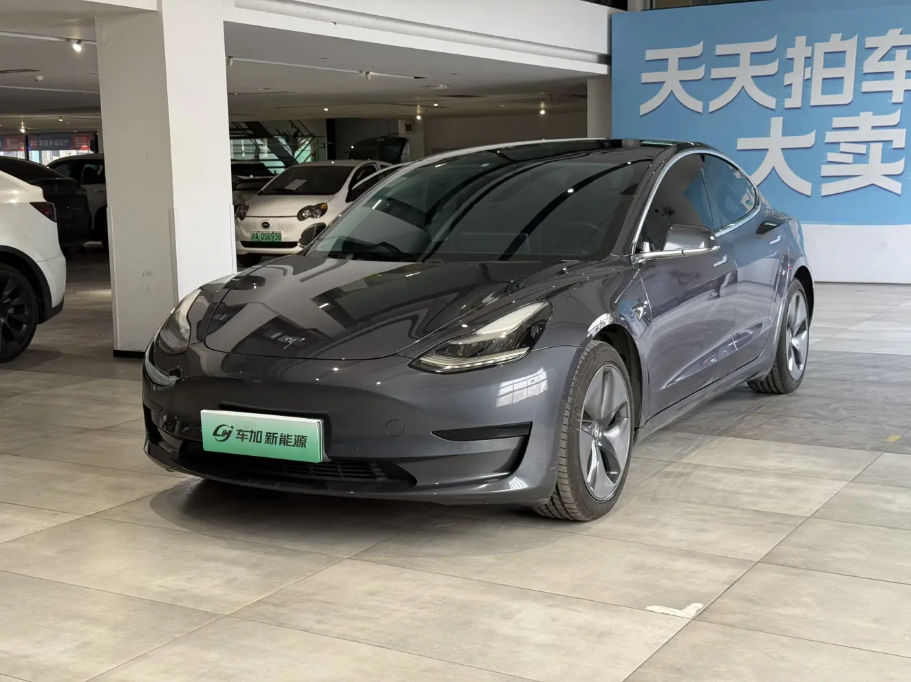 Tesla Model 3  из Китая