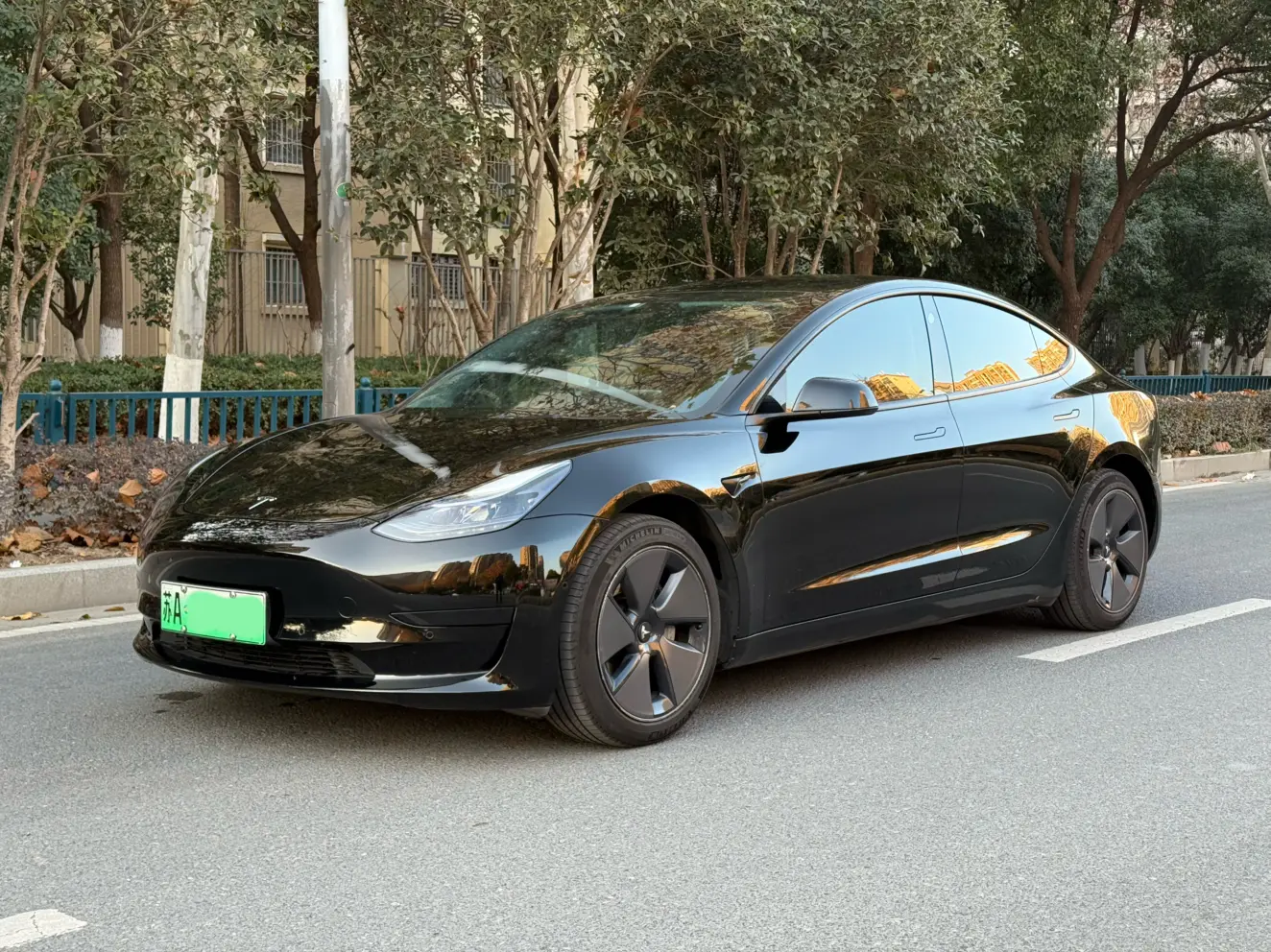 Tesla Model 3  из Китая