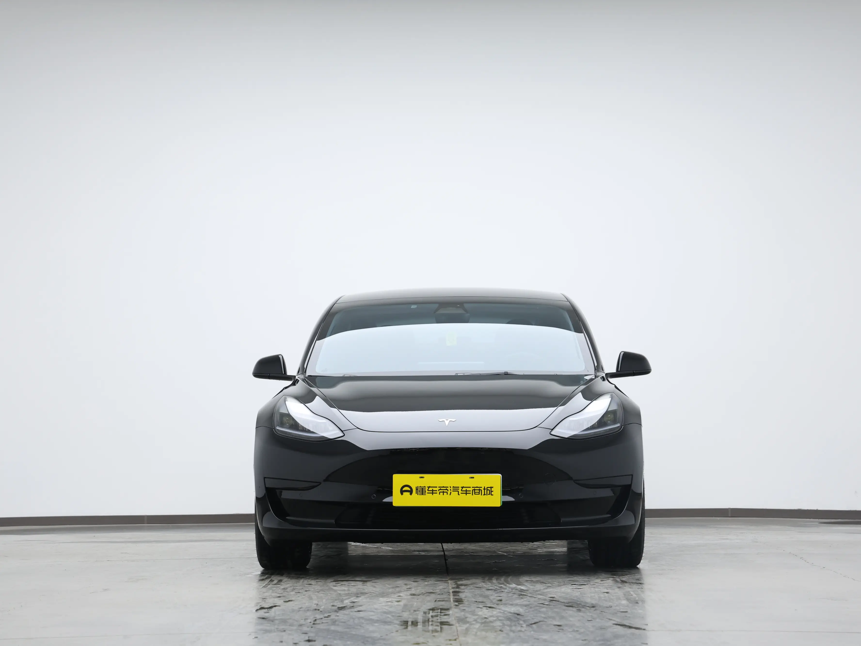 Tesla Model 3  из Китая