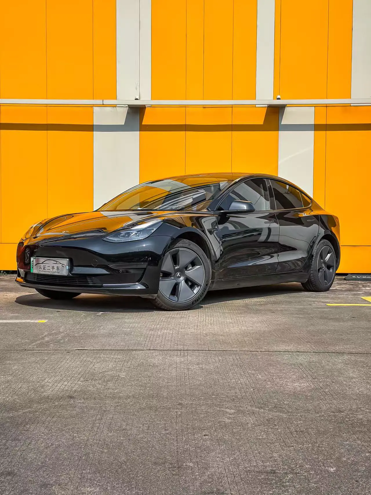 Tesla Model 3  из Китая