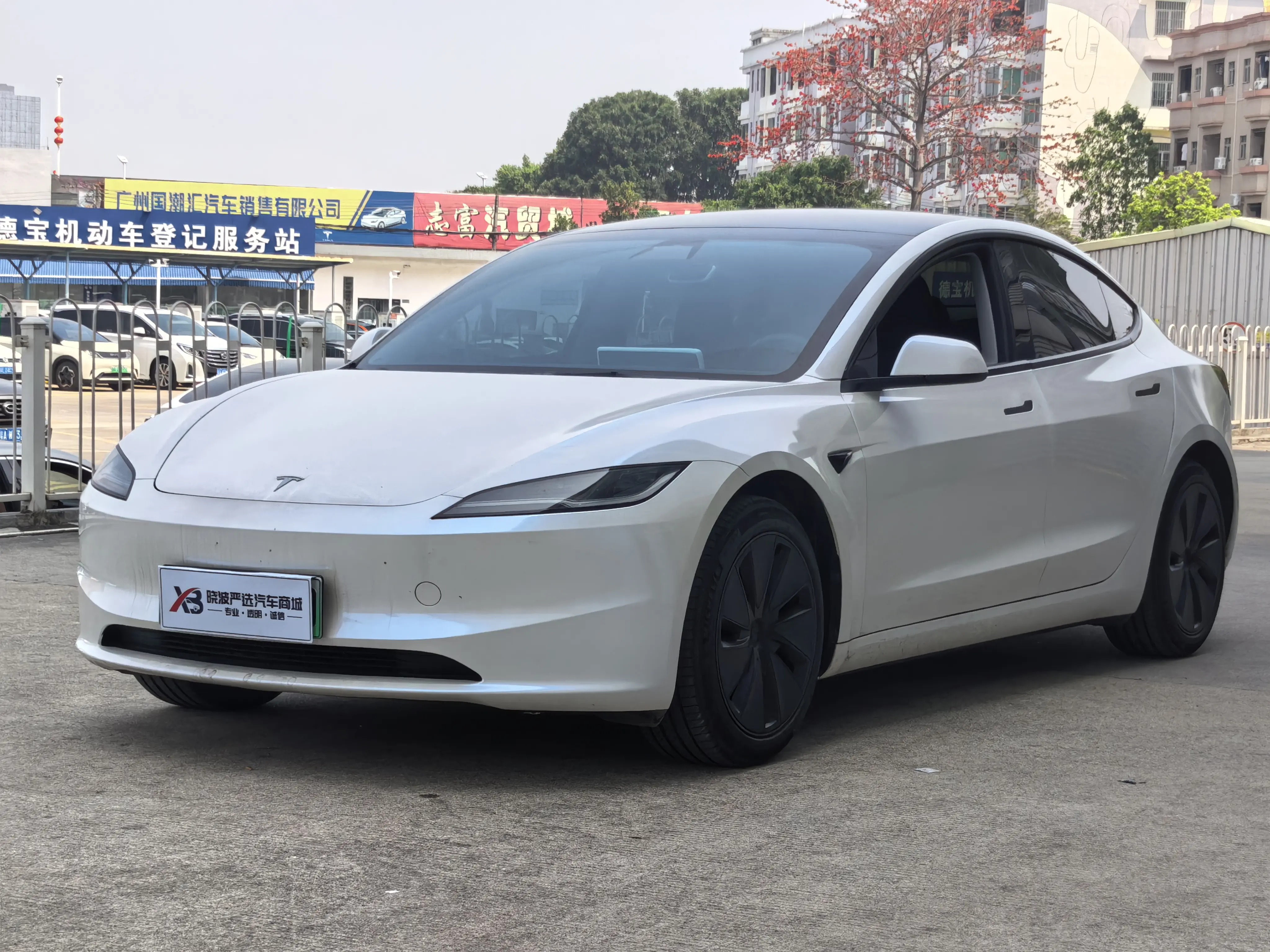 Tesla Model 3  из Китая
