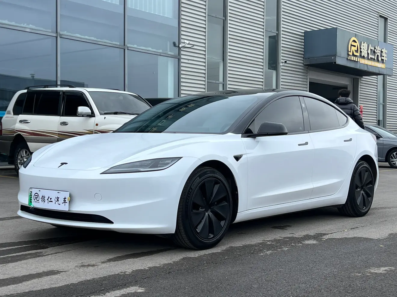 Tesla Model 3  из Китая