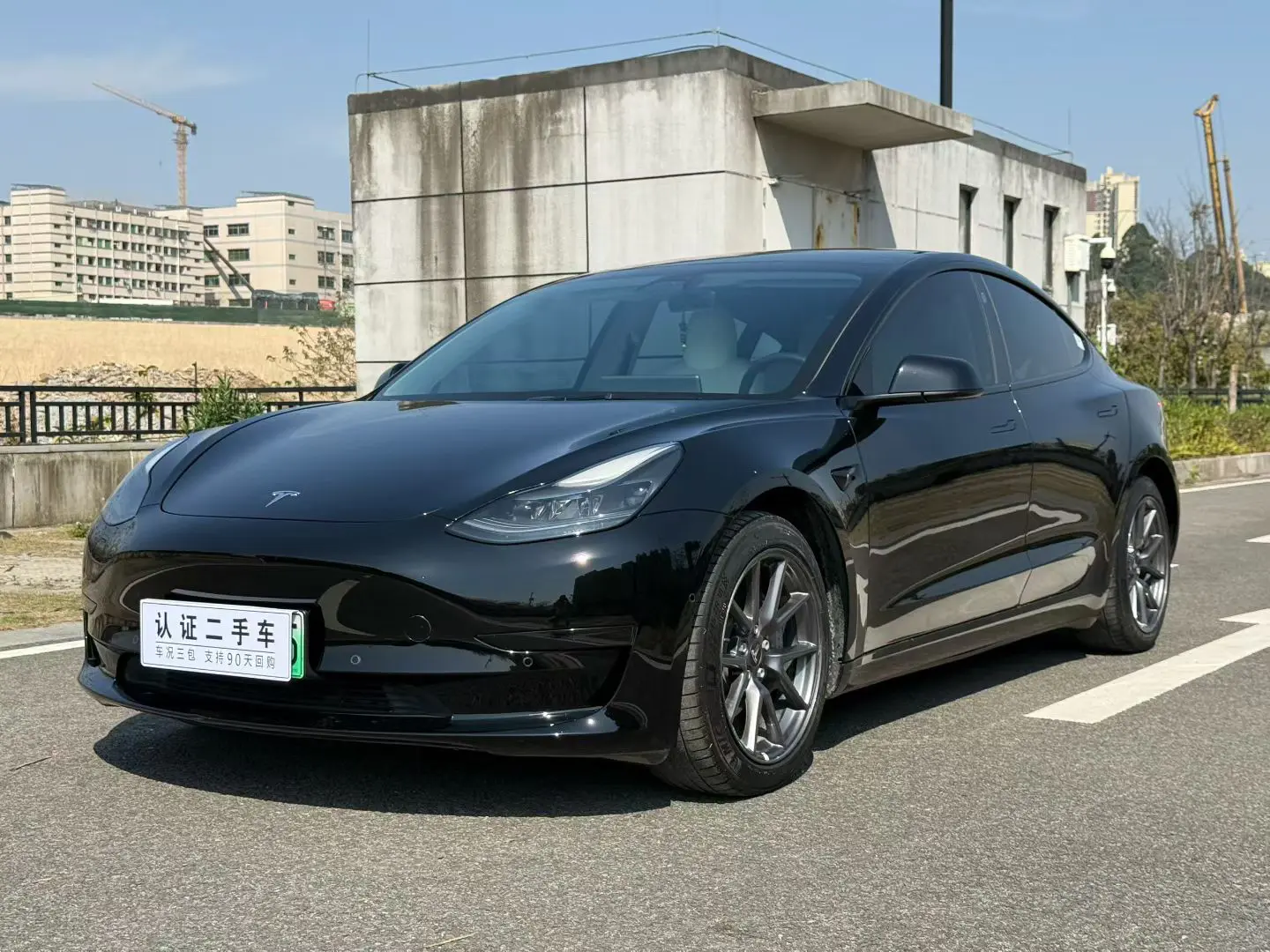 Tesla Model 3  из Китая