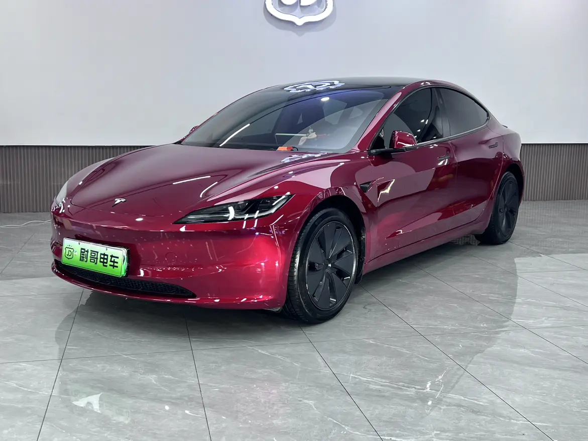 Tesla Model 3  из Китая