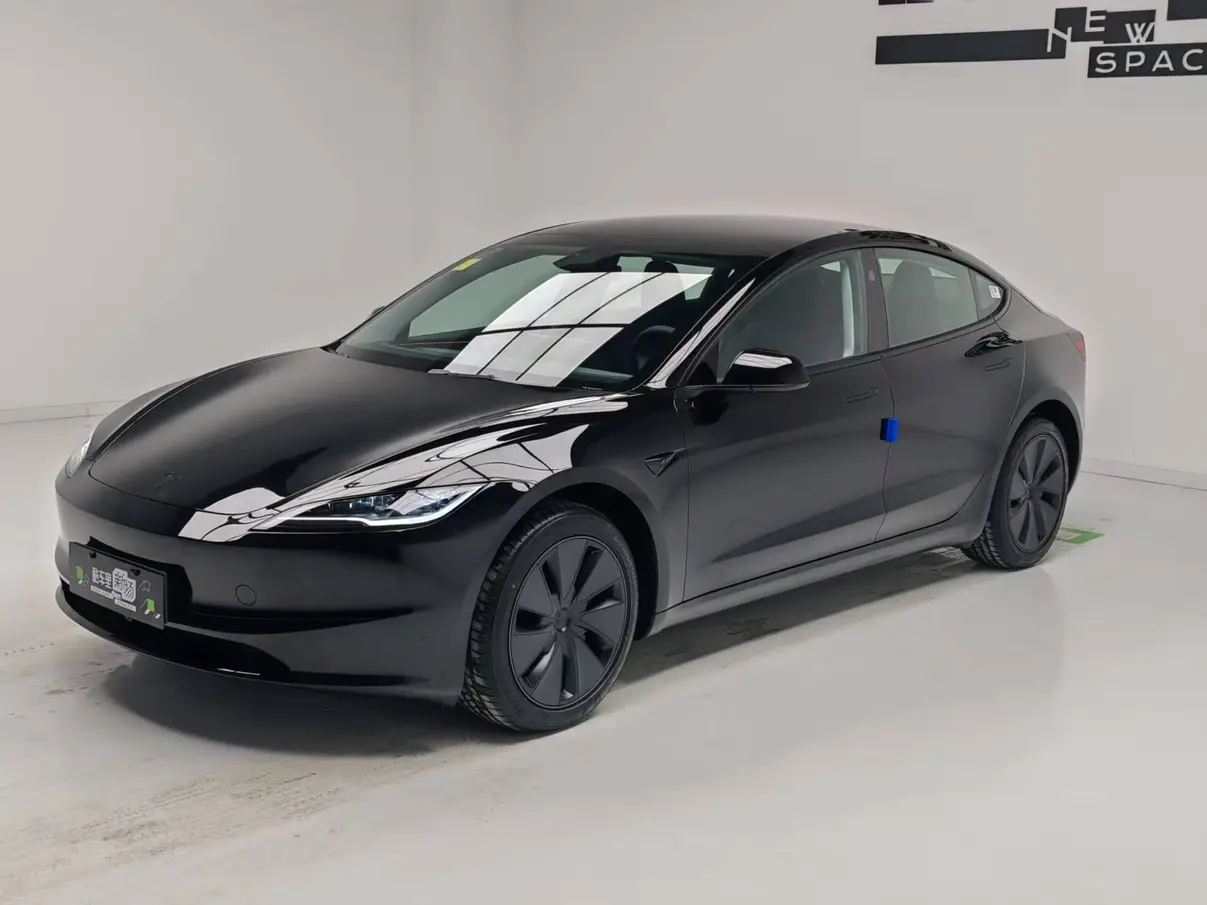Tesla Model 3  из Китая