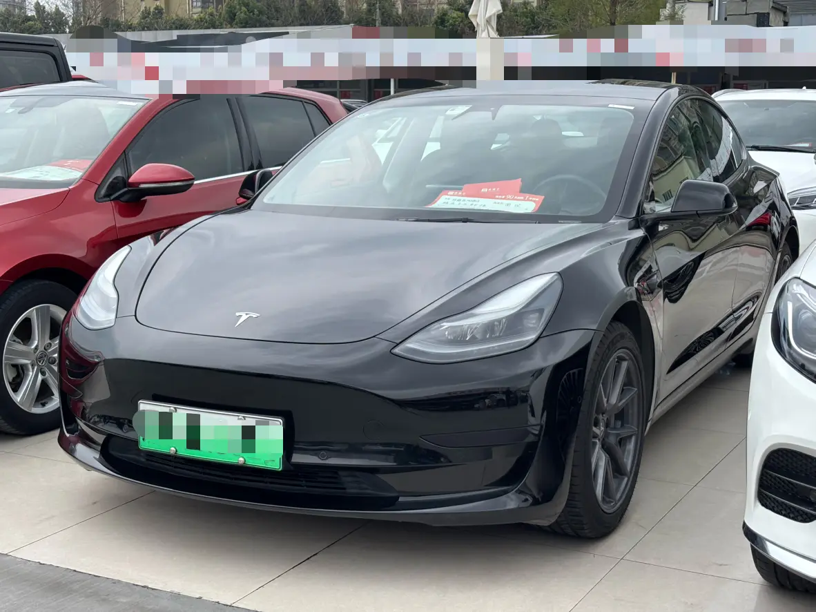 Tesla Model 3  из Китая