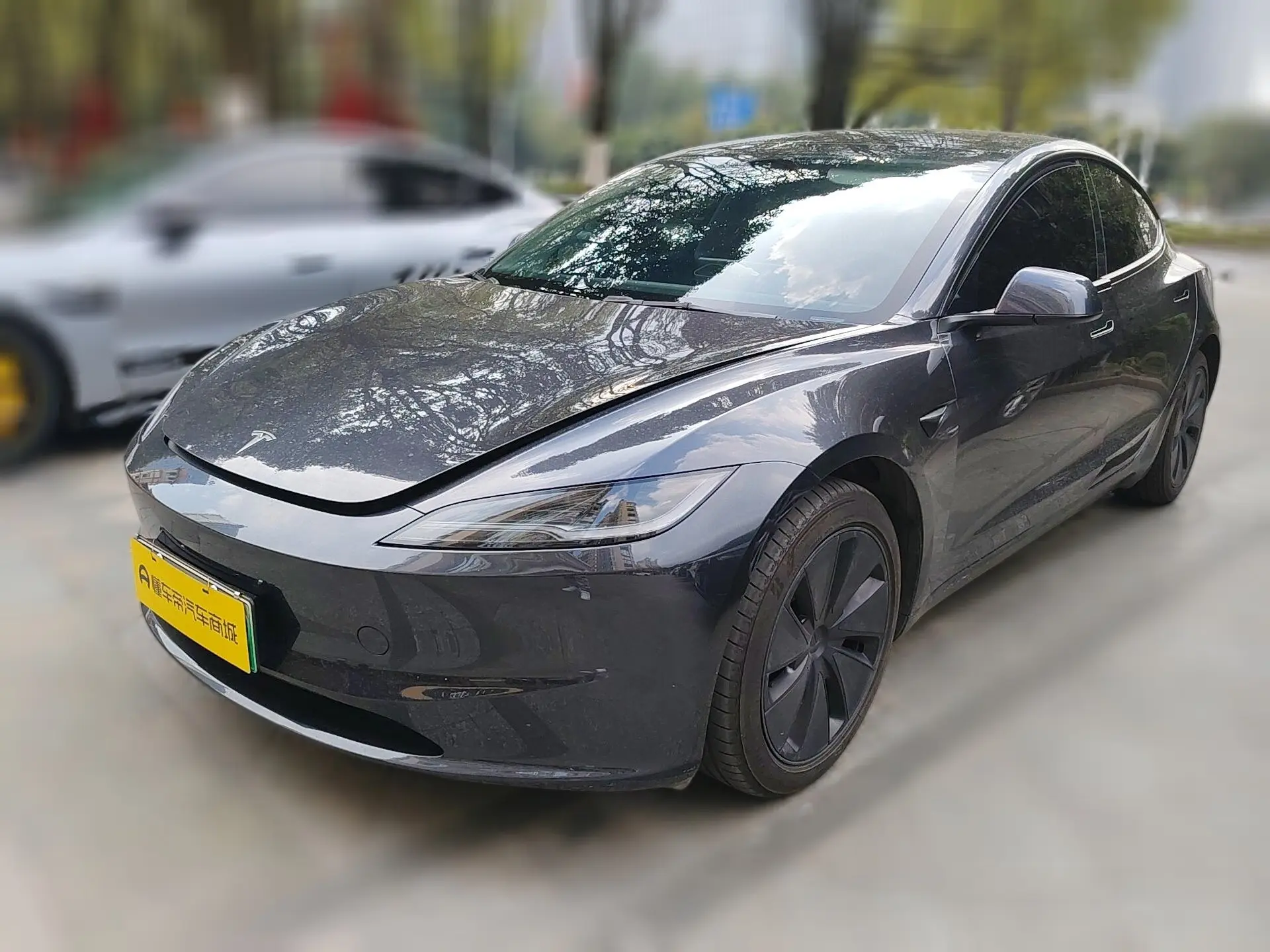 Tesla Model 3  из Китая