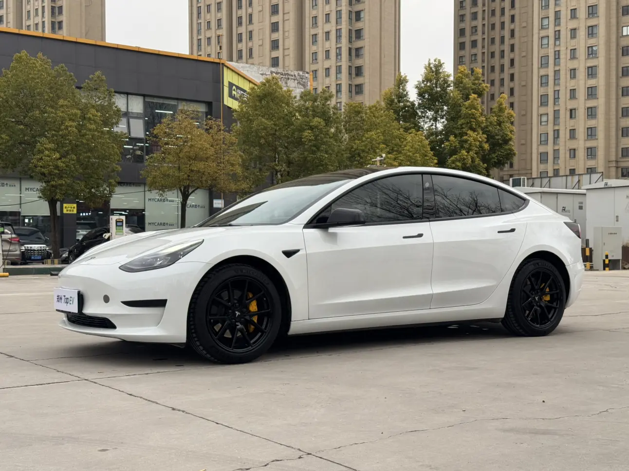 Tesla Model 3  из Китая