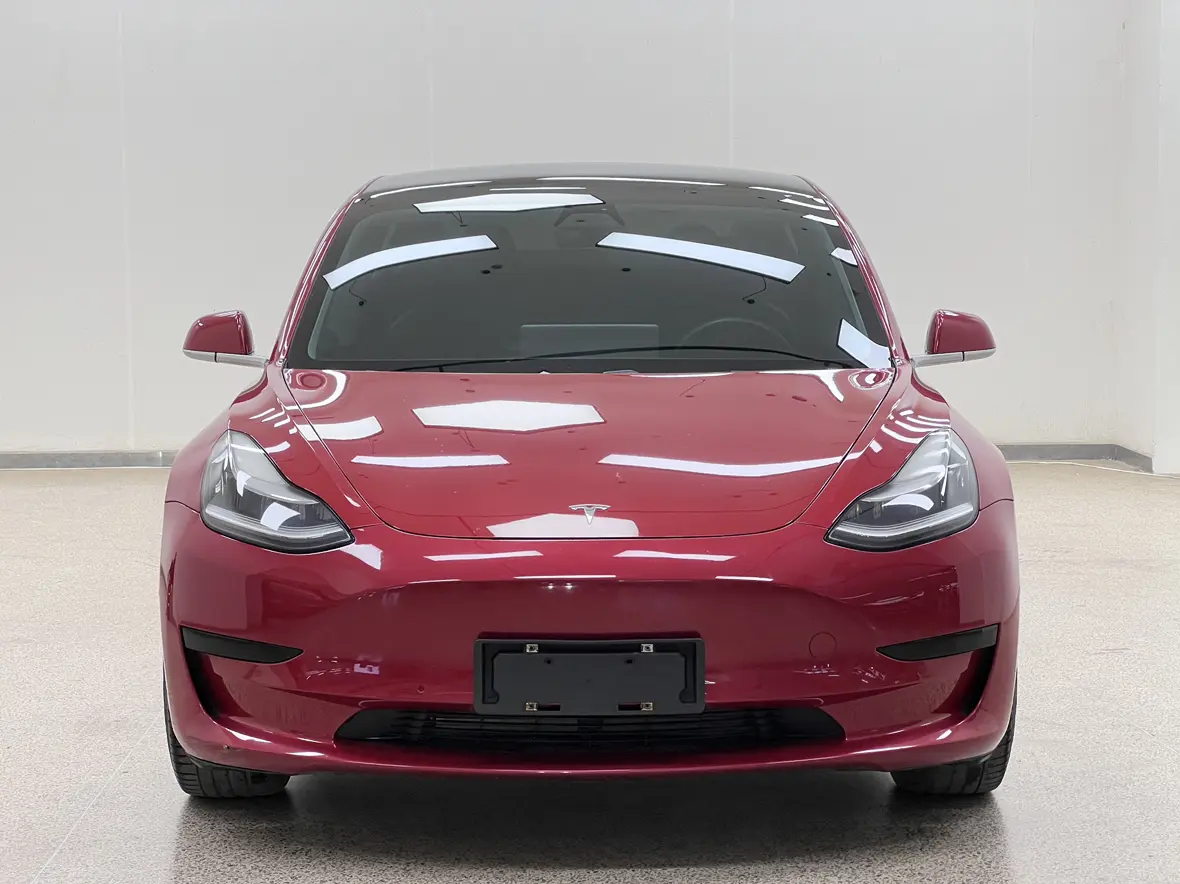 Tesla Model 3  из Китая