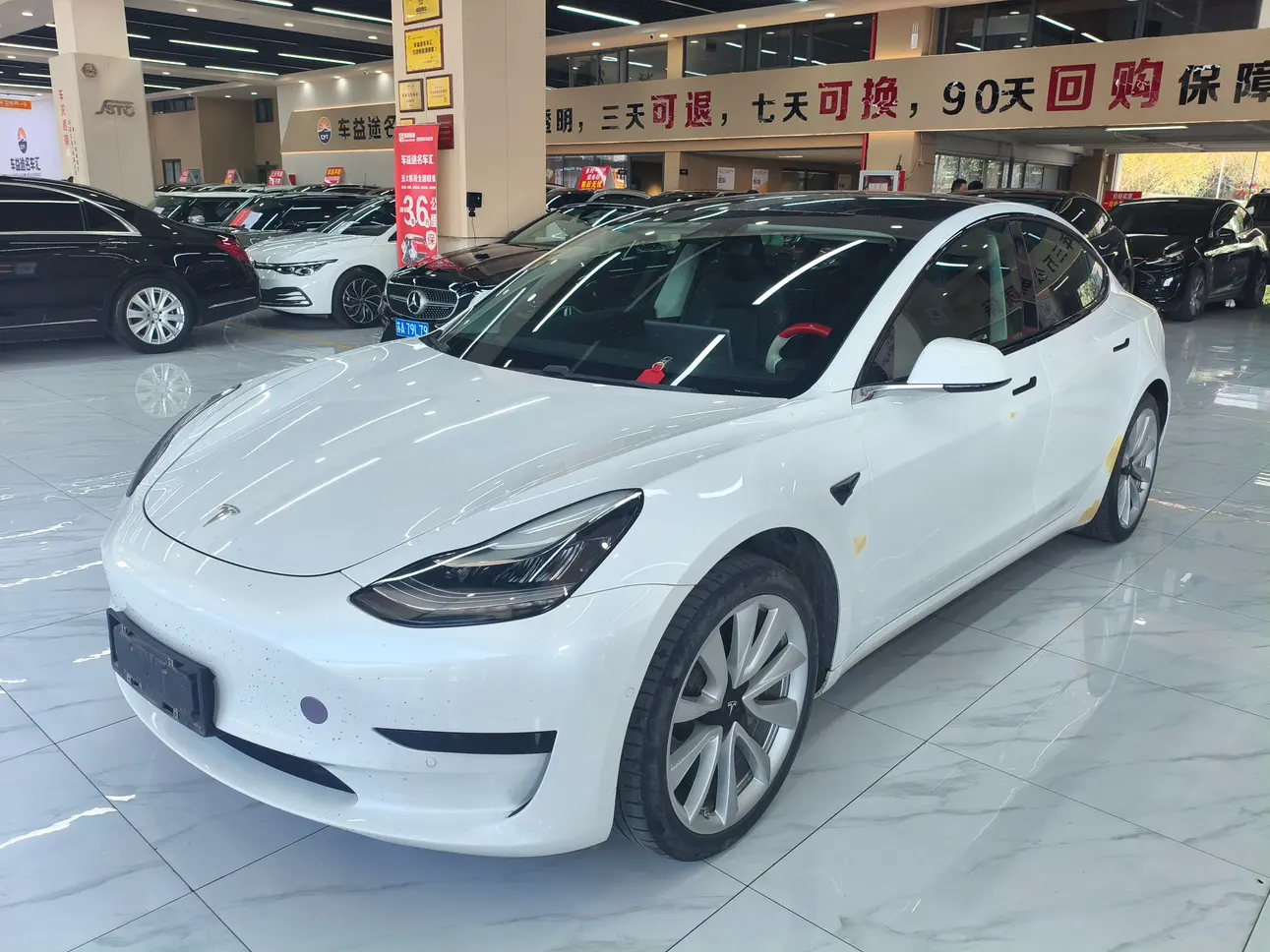 Tesla Model 3  из Китая
