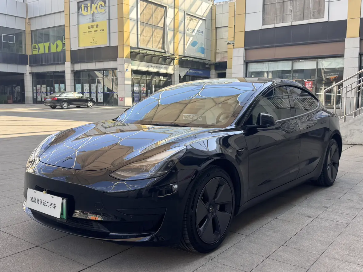 Tesla Model 3  из Китая