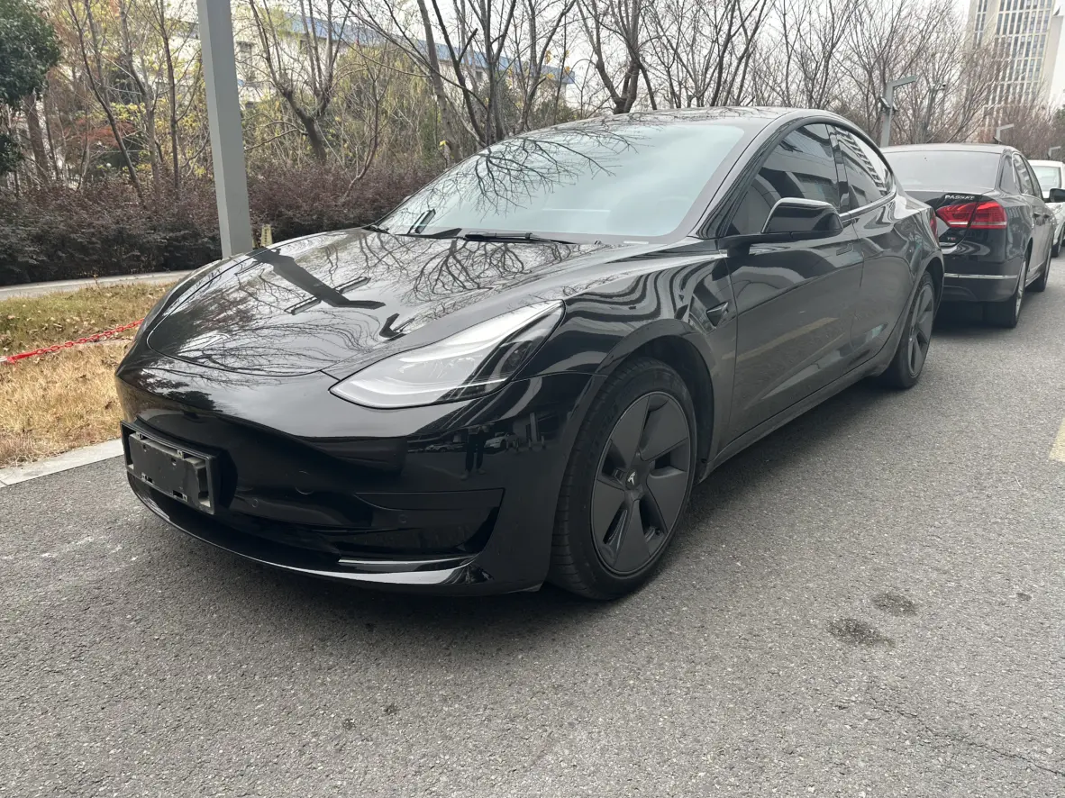 Tesla Model 3  из Китая