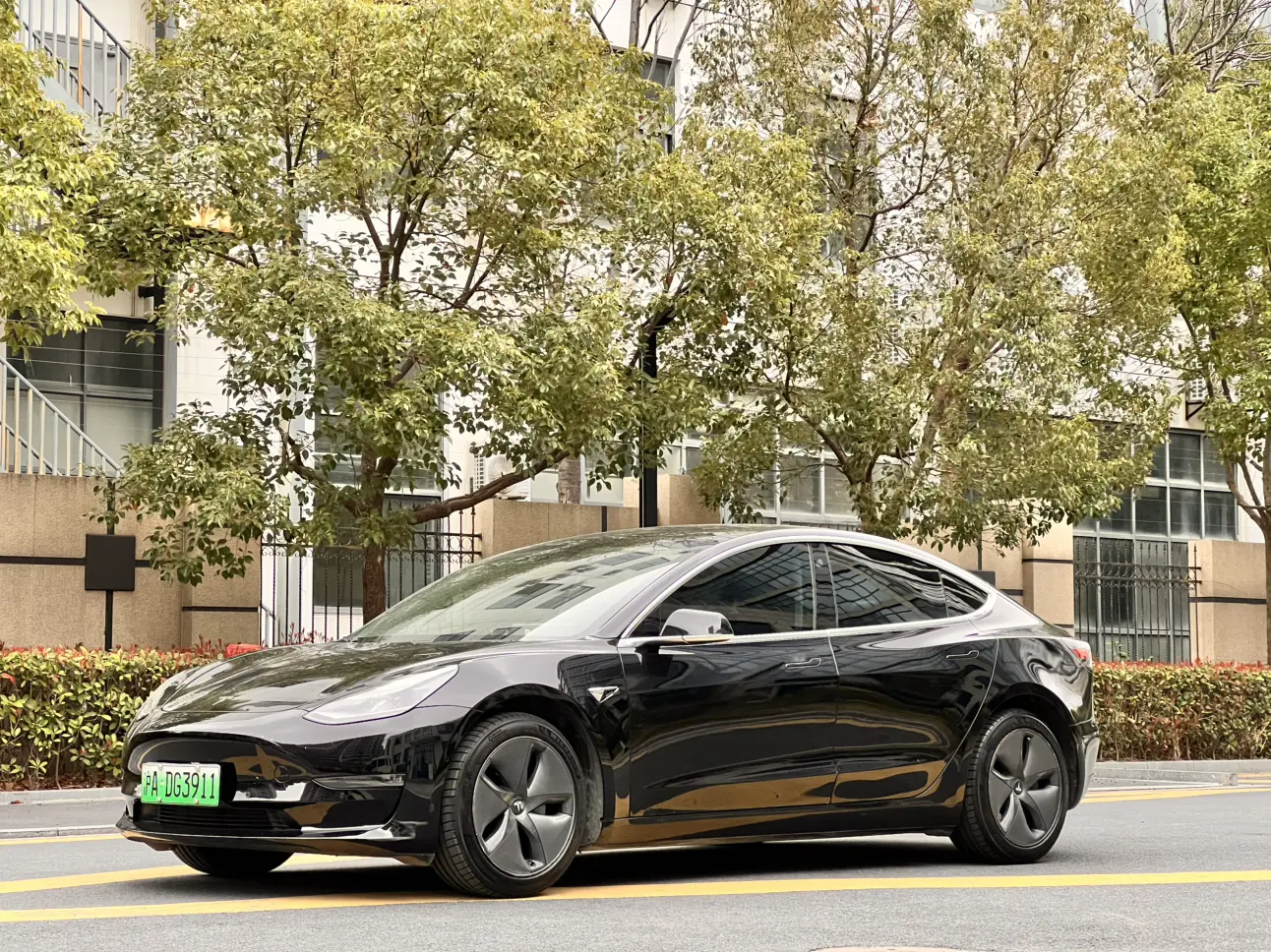 Tesla Model 3  из Китая