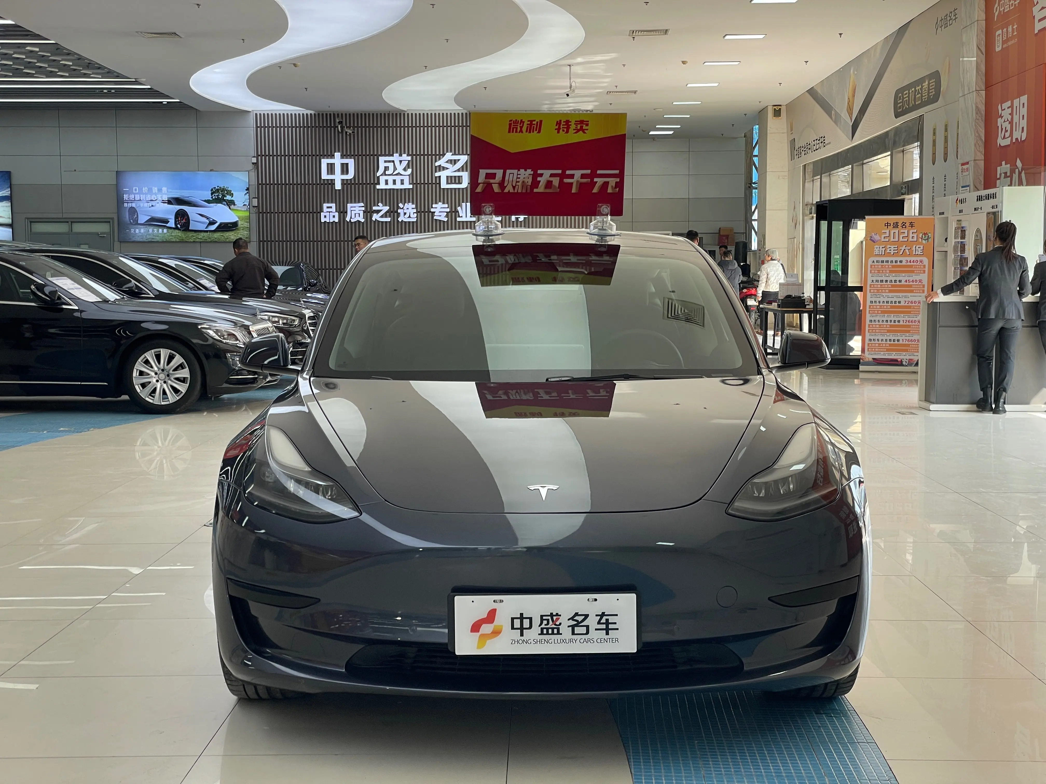 Tesla Model 3  из Китая