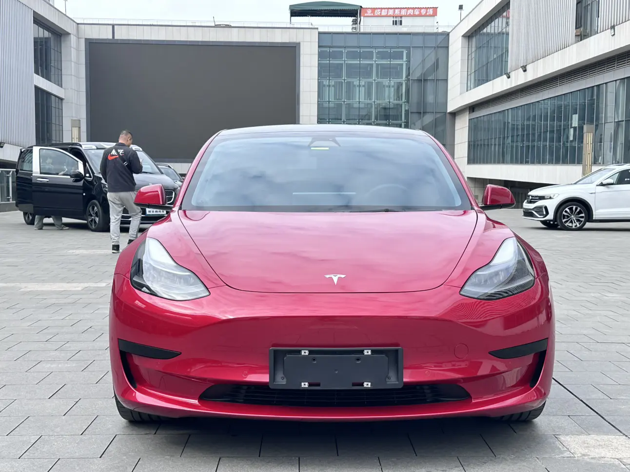 Tesla Model 3  из Китая
