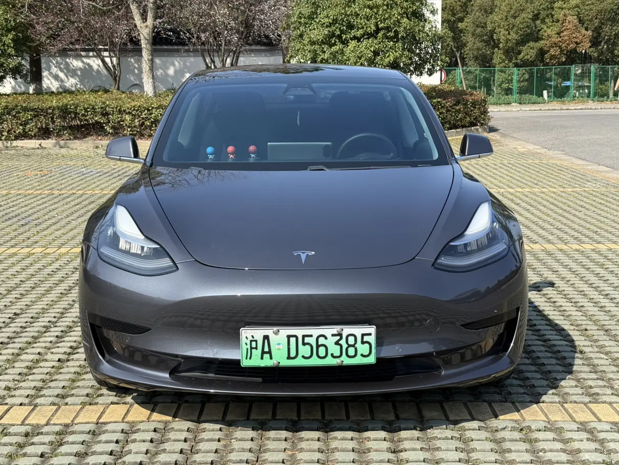 Tesla Model 3  из Китая