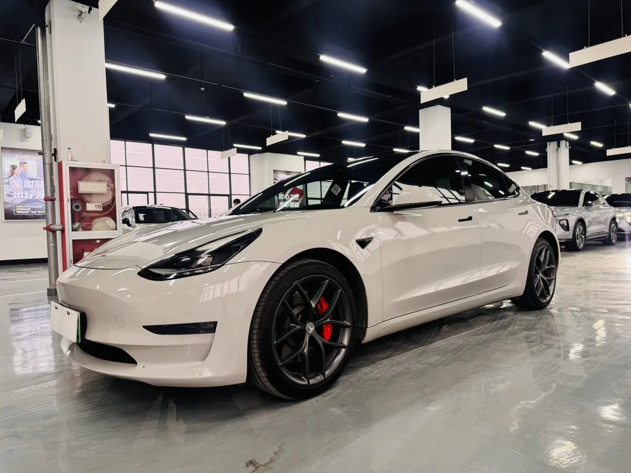 Tesla Model 3  из Китая