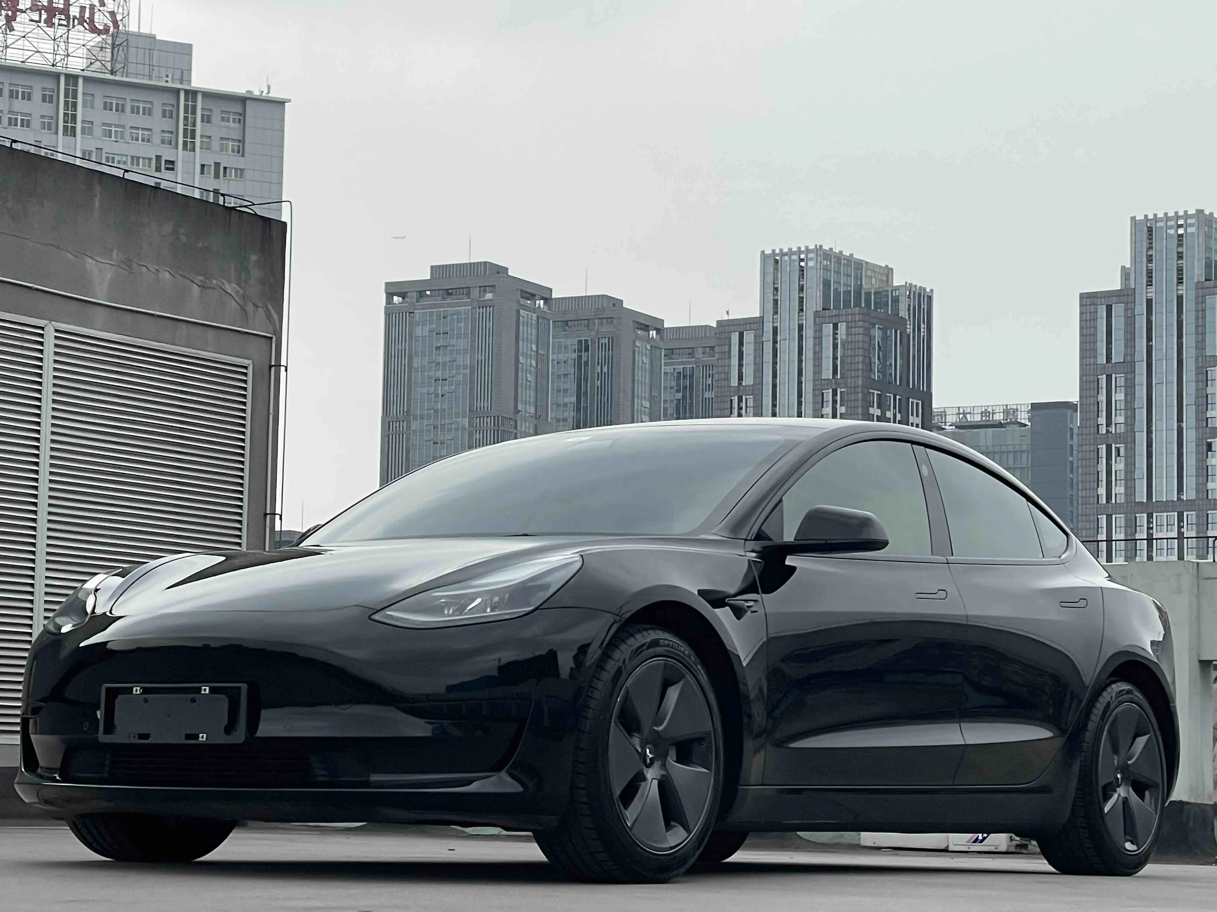 Tesla Model 3  из Китая