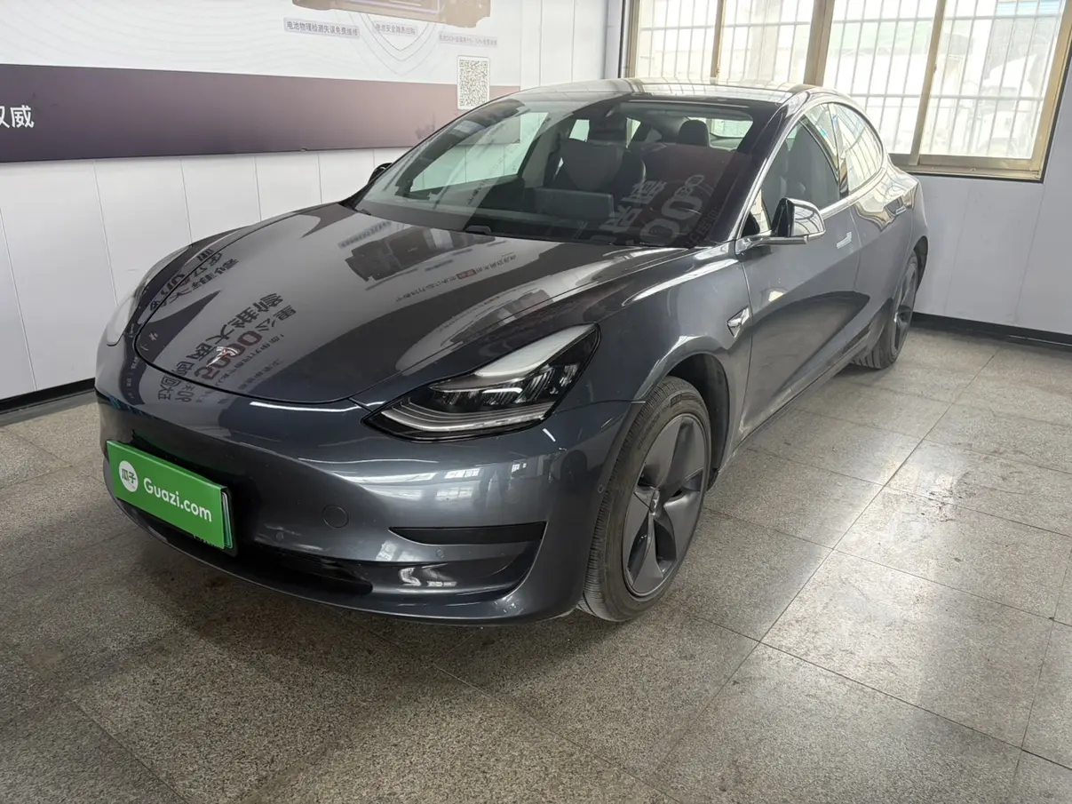 Tesla Model 3  из Китая