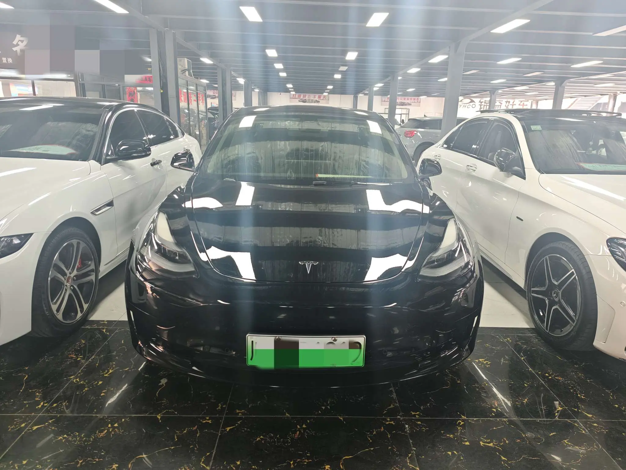 Tesla Model 3  из Китая