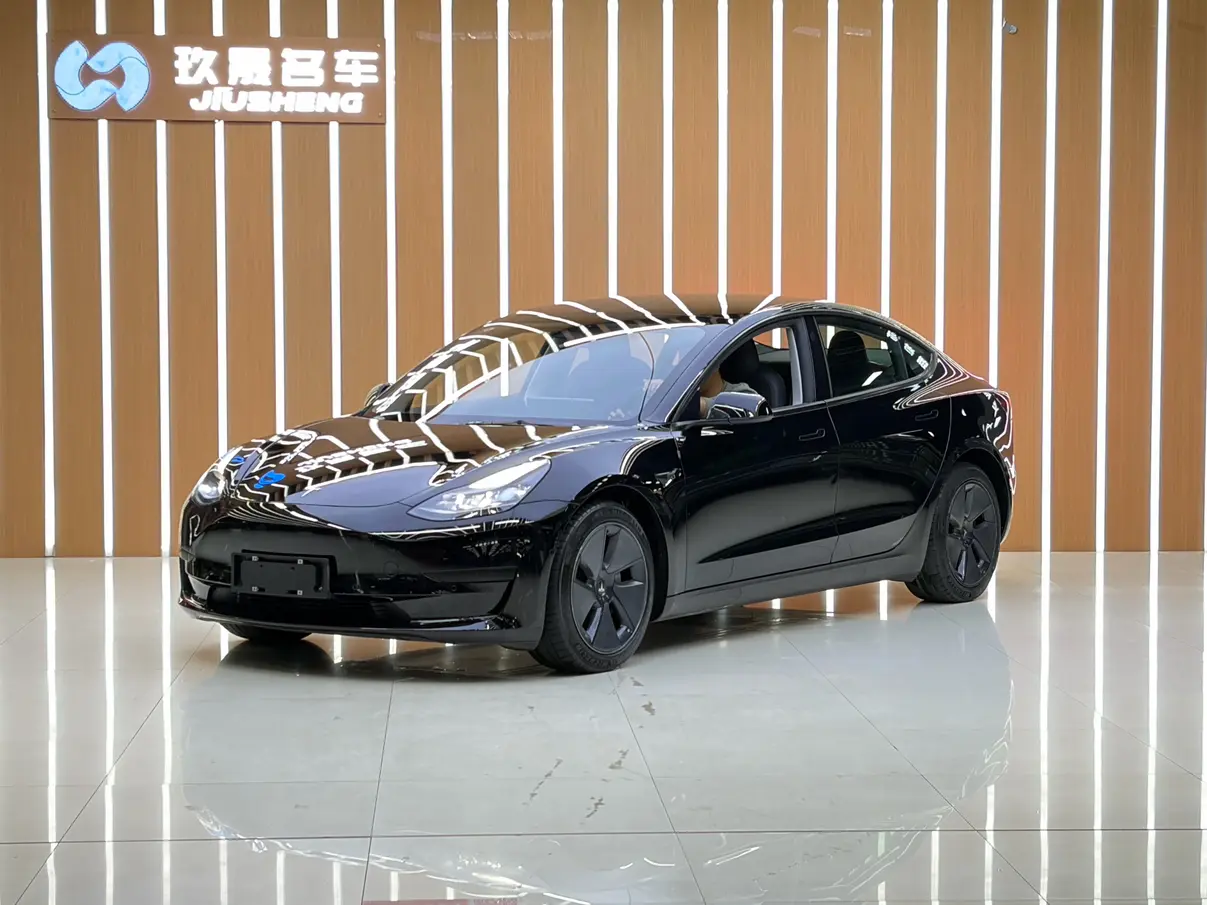 Tesla Model 3  из Китая