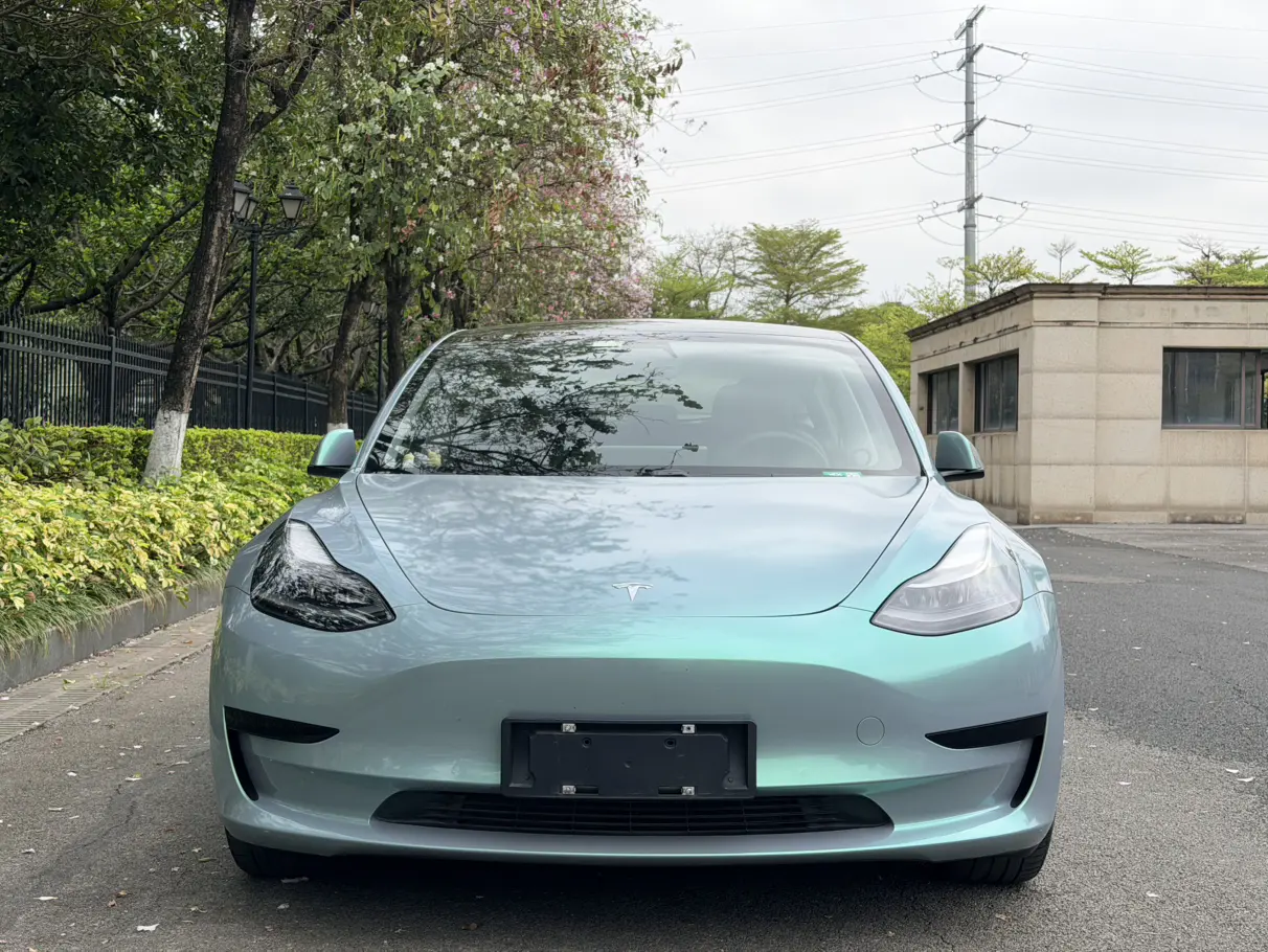 Tesla Model 3  из Китая