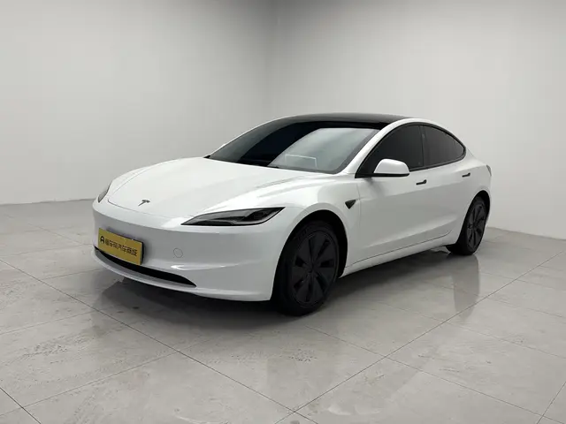 Tesla Model 3  из Китая
