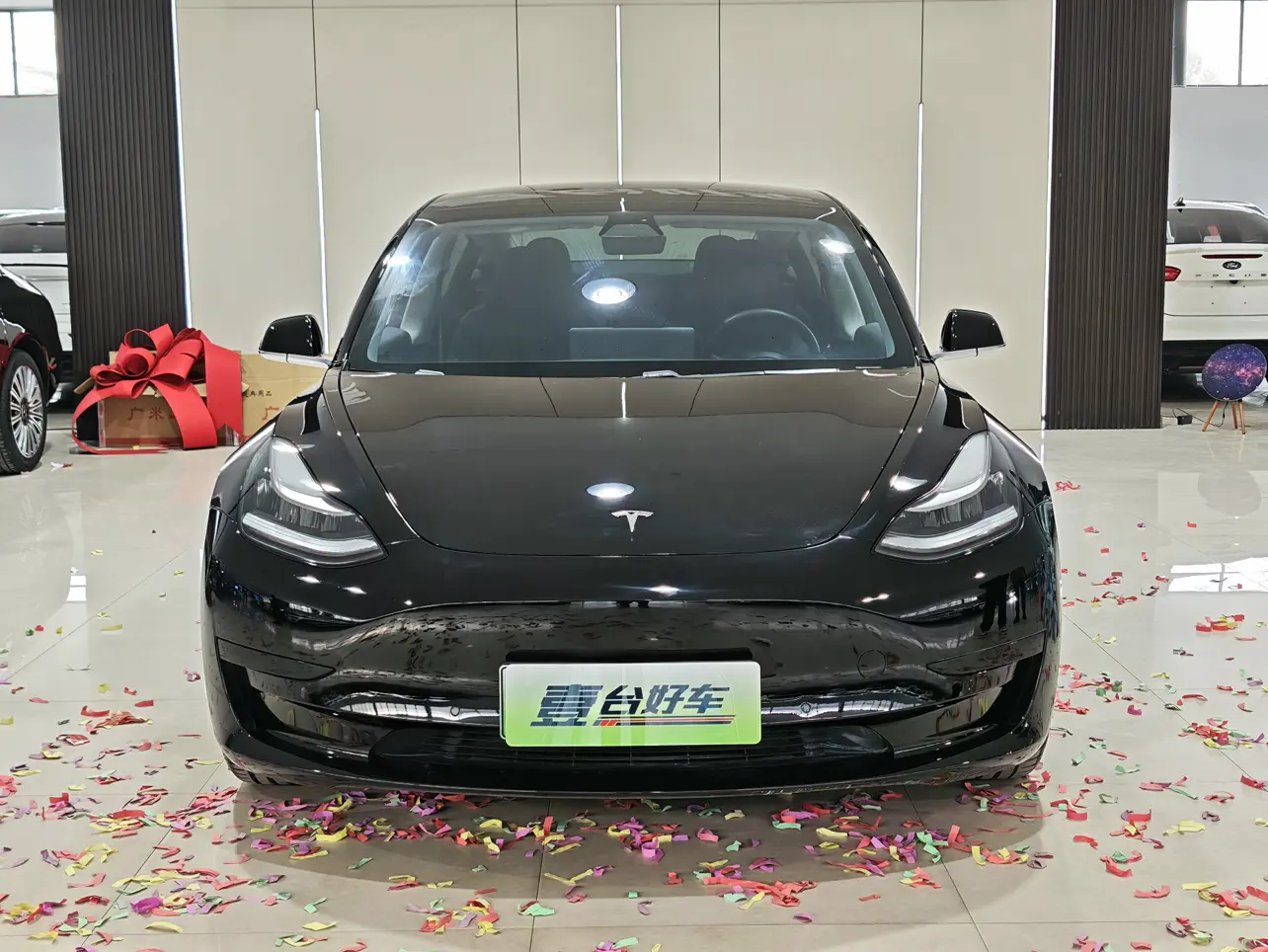 Tesla Model 3  из Китая