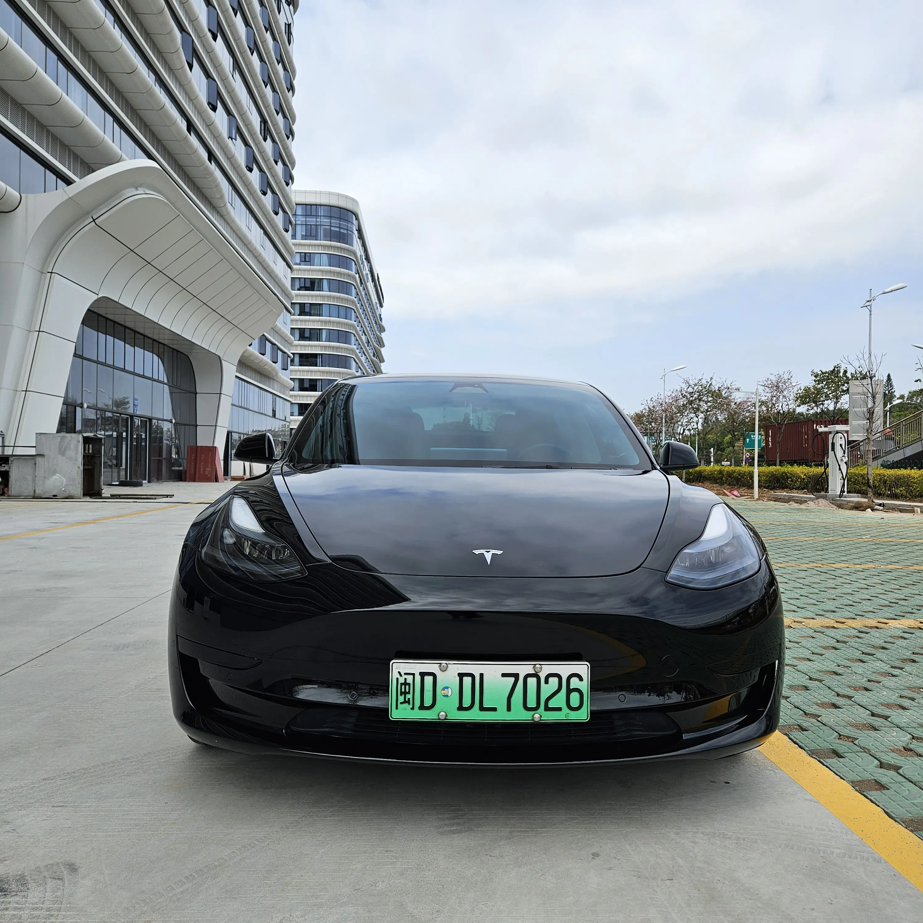 Tesla Model 3  из Китая