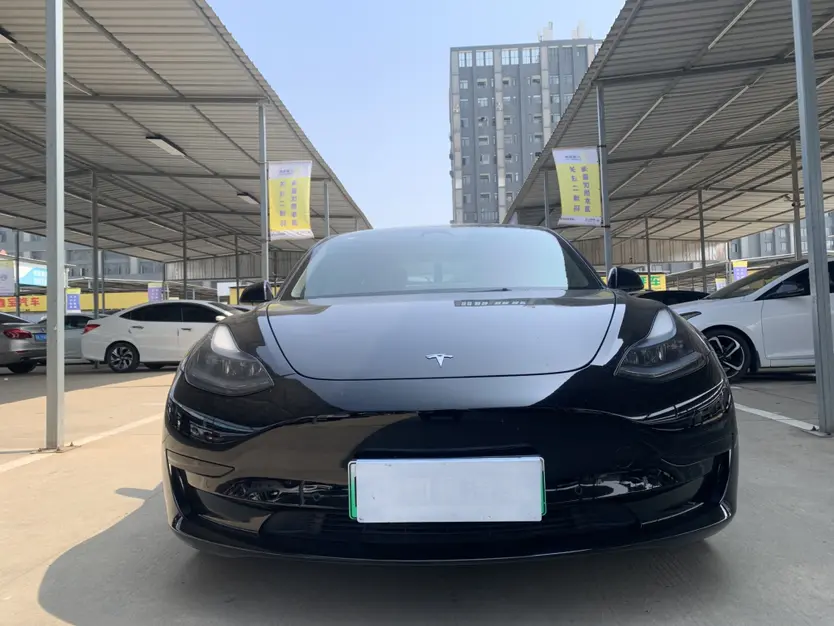 Tesla Model 3  из Китая