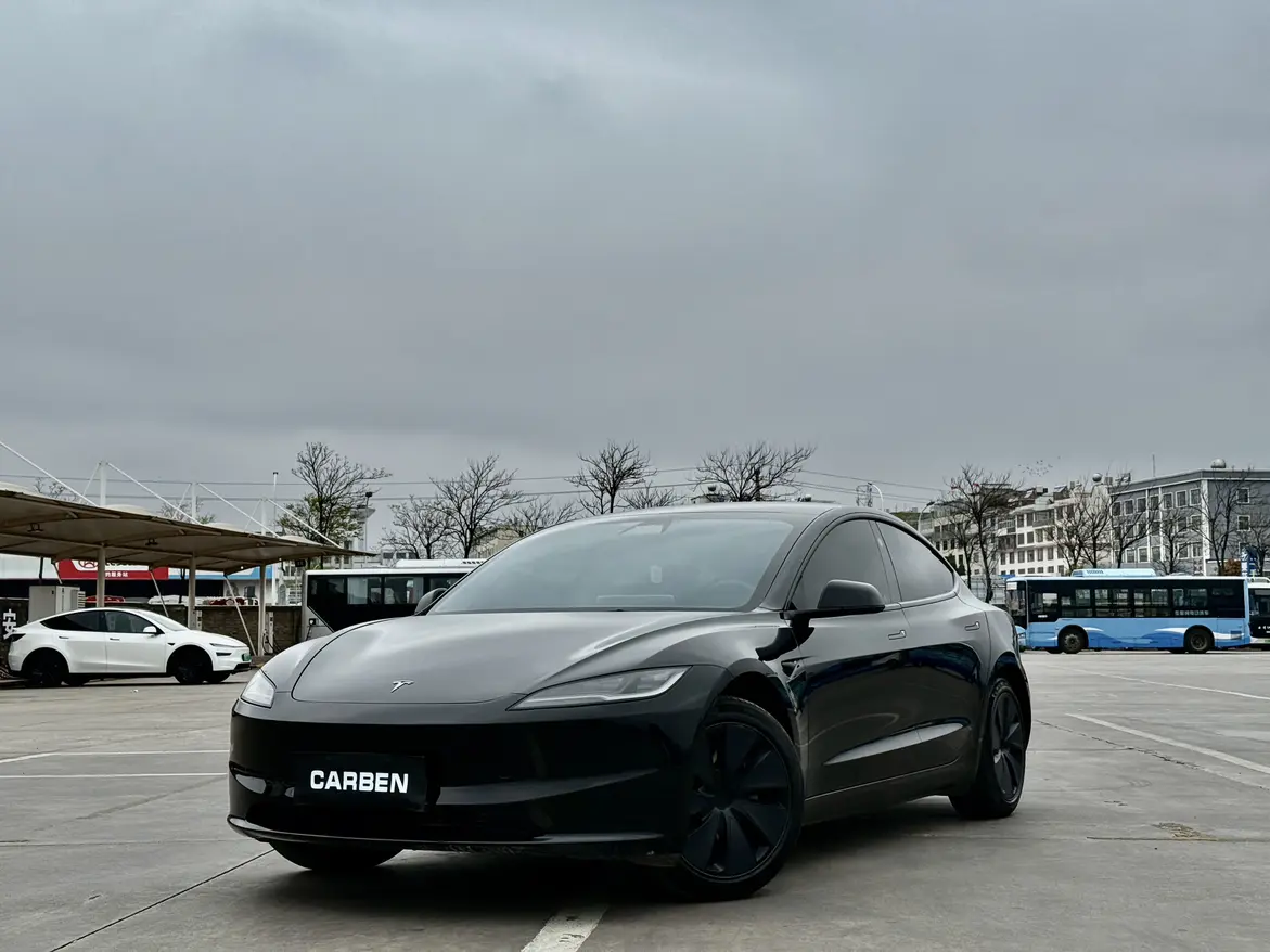 Tesla Model 3  из Китая