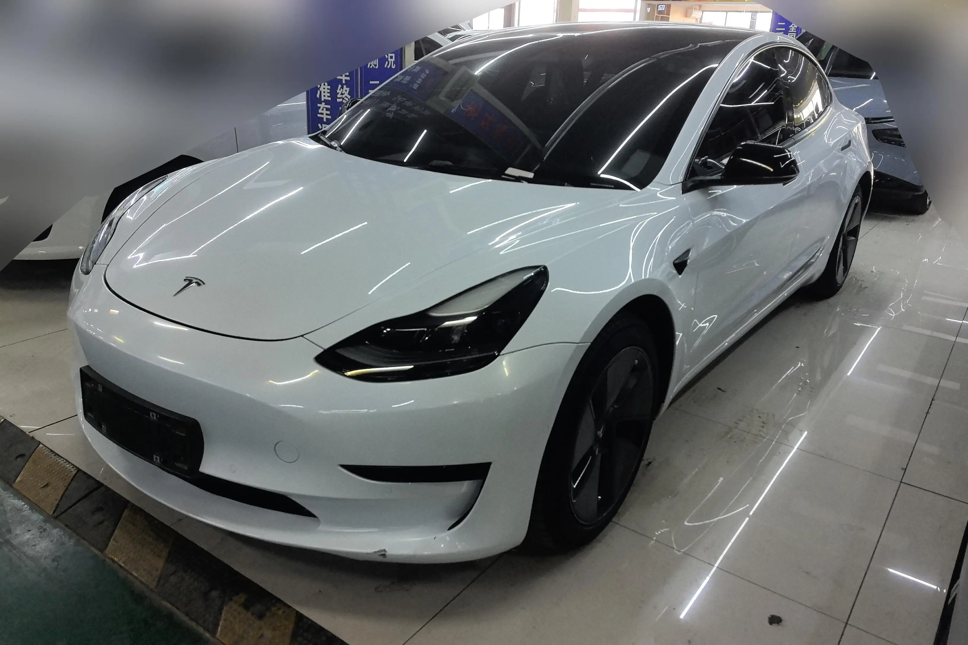 Tesla Model 3  из Китая