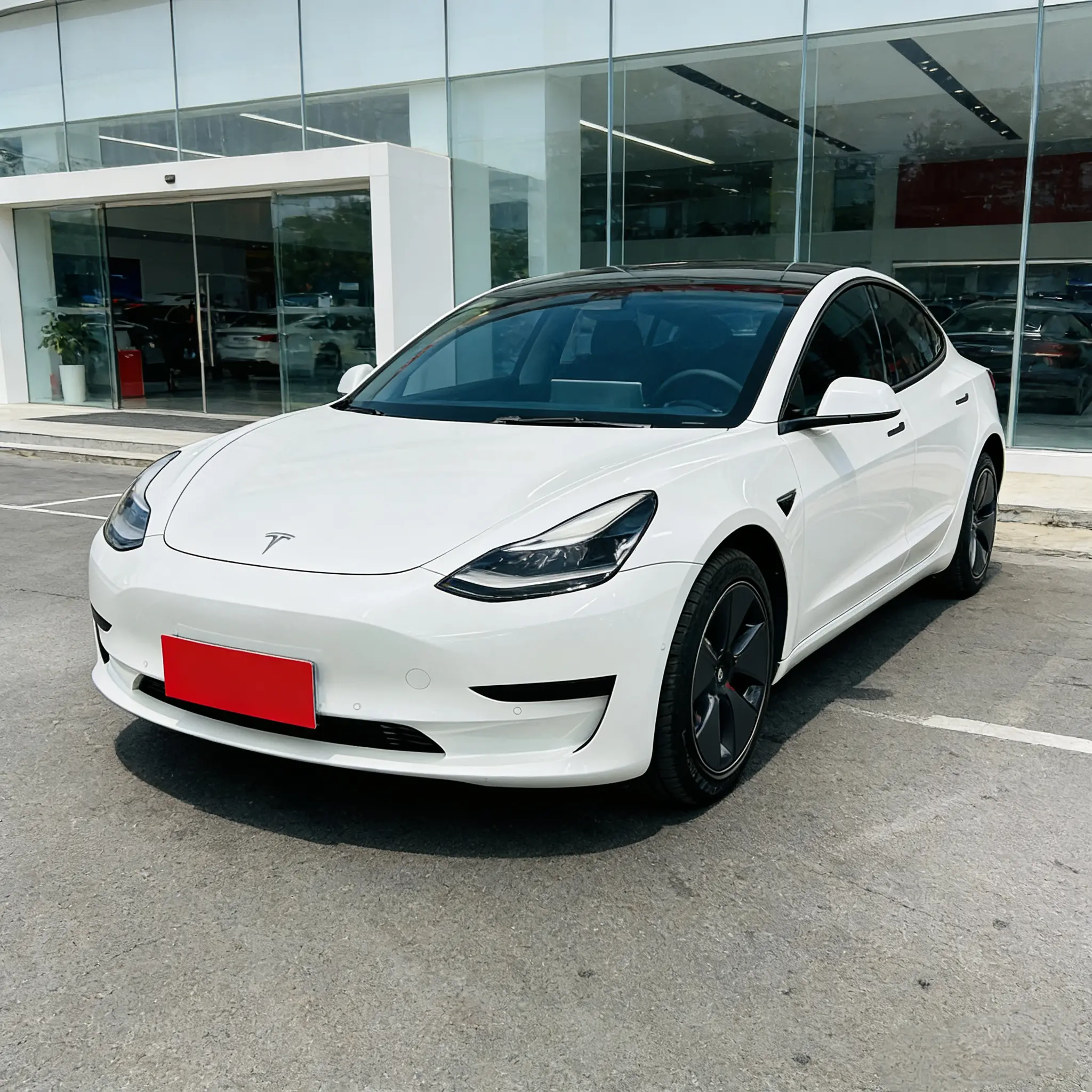 Tesla Model 3  из Китая