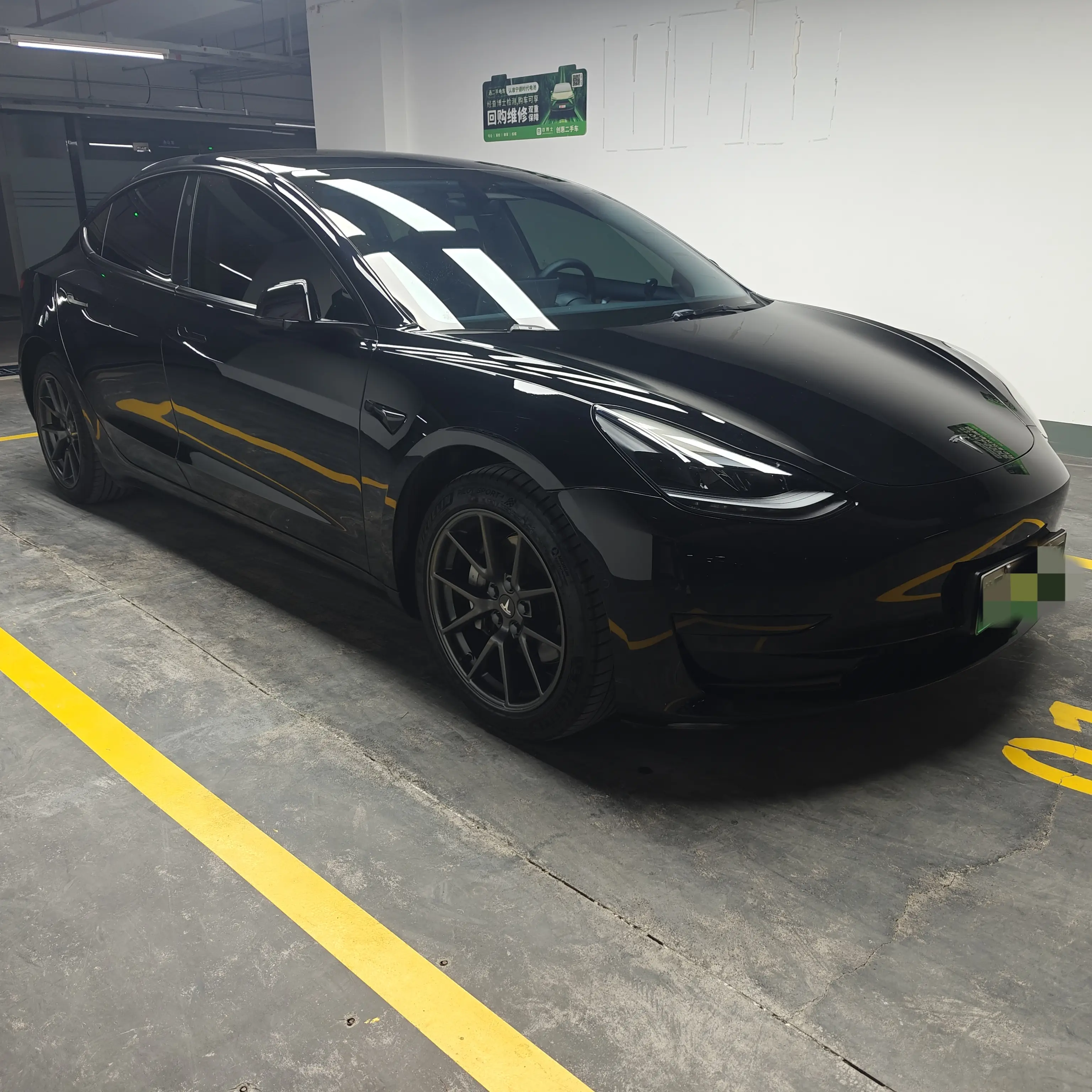 Tesla Model 3  из Китая